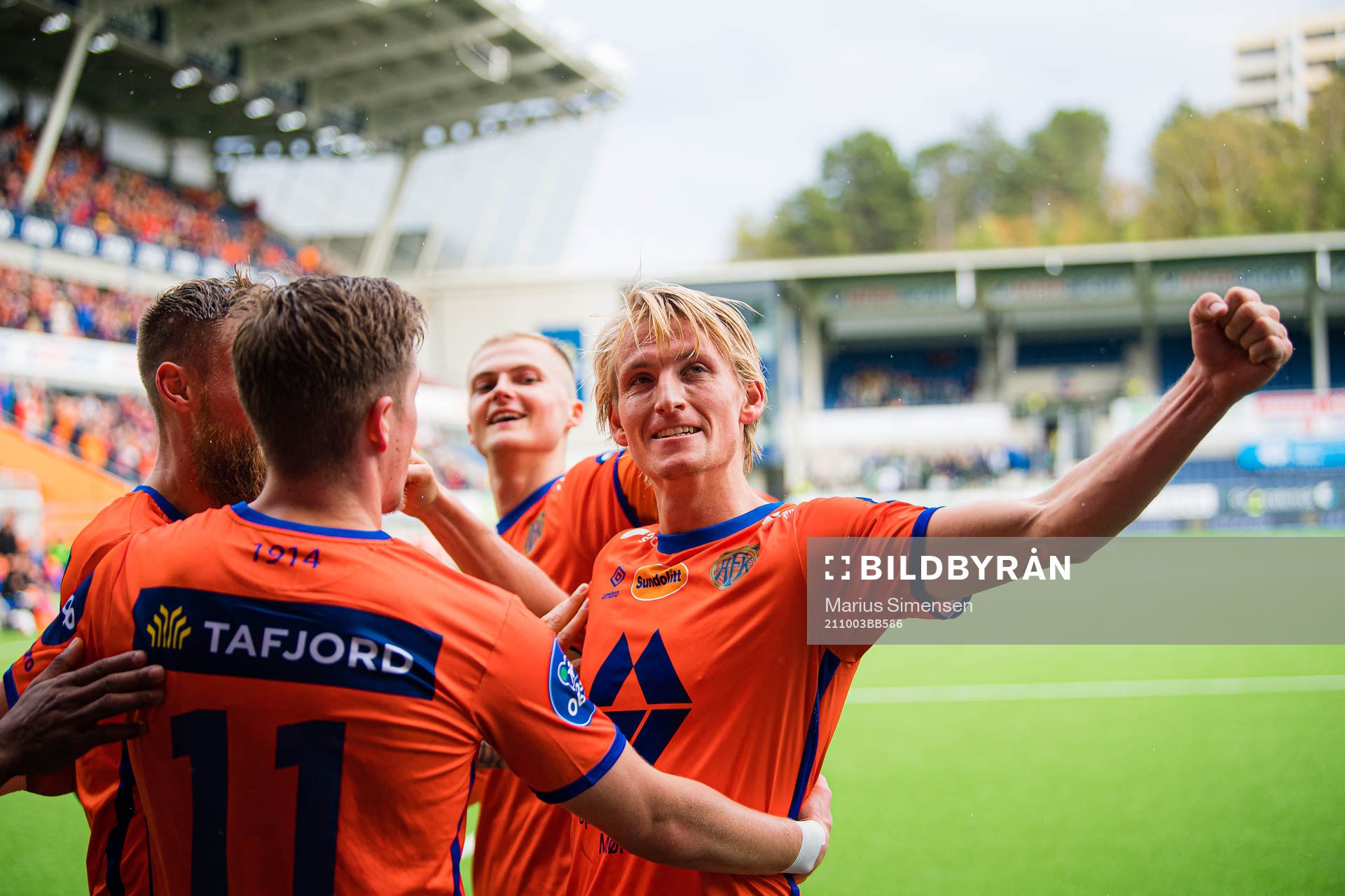 Erlend Segberg of Aalesund celebrates