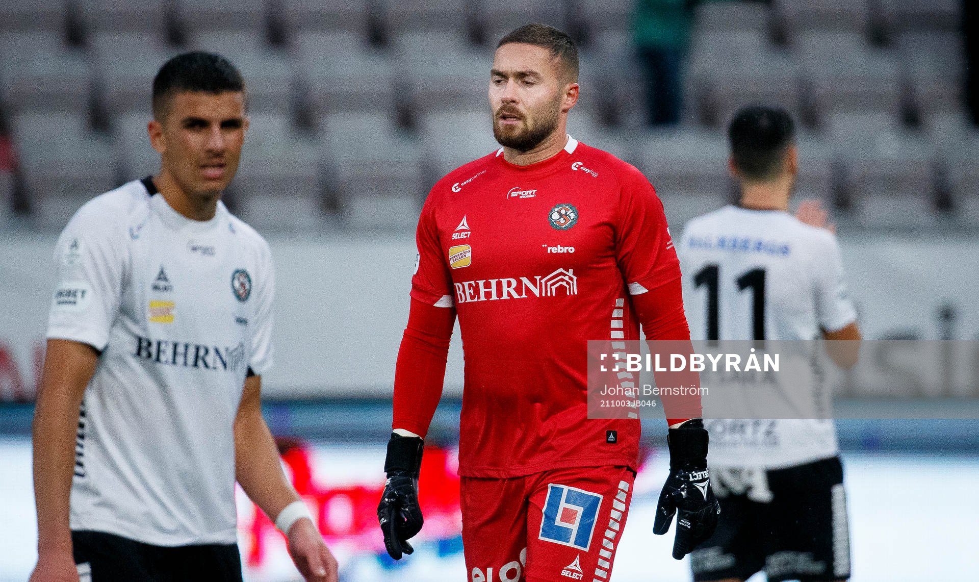 Örebros målvakt Mergim Krasniqi deppar
