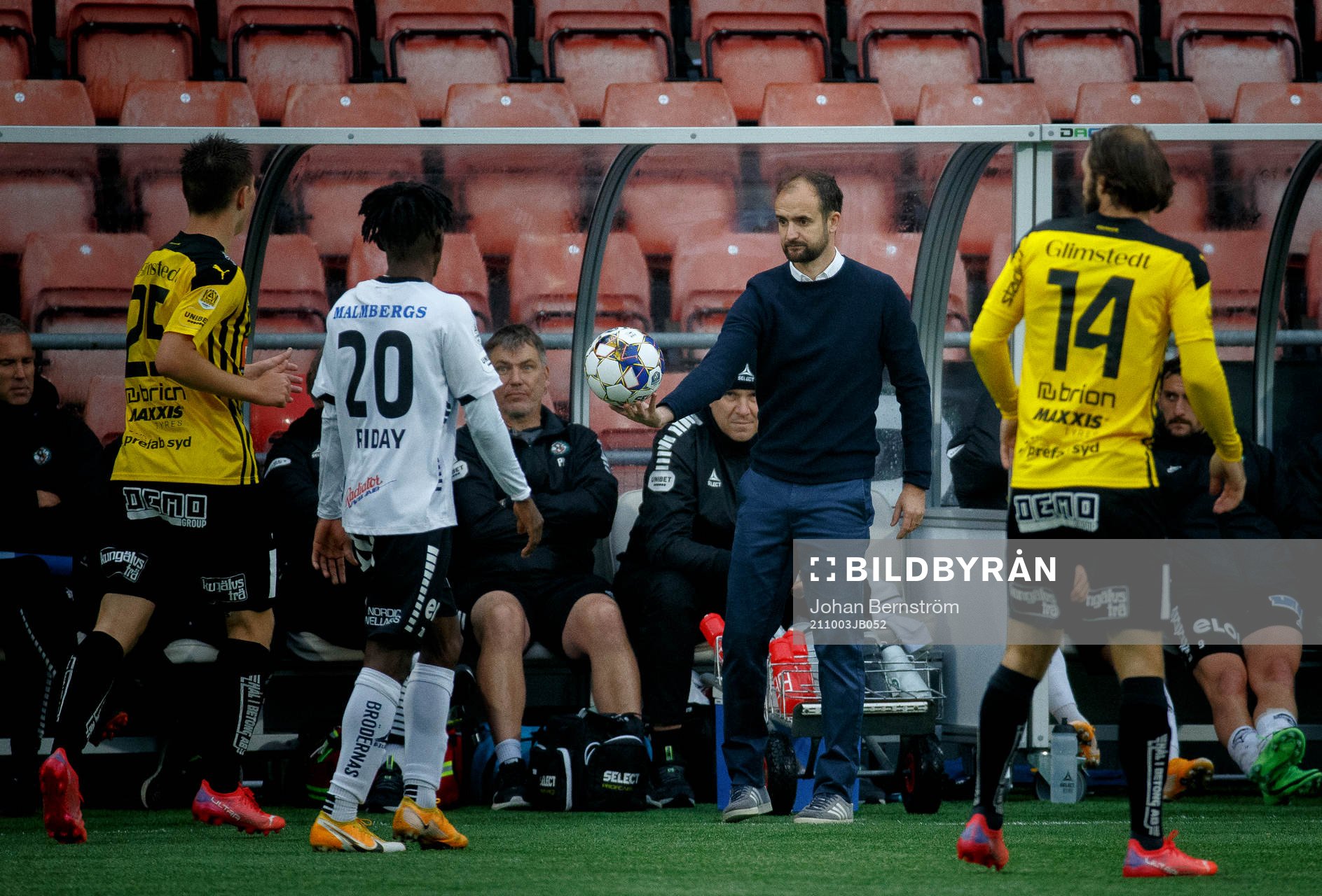 Örebros tränare Vitor Gazimba