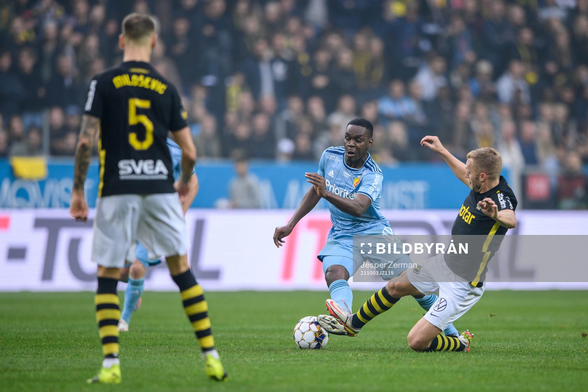 s Sebastian Larsson