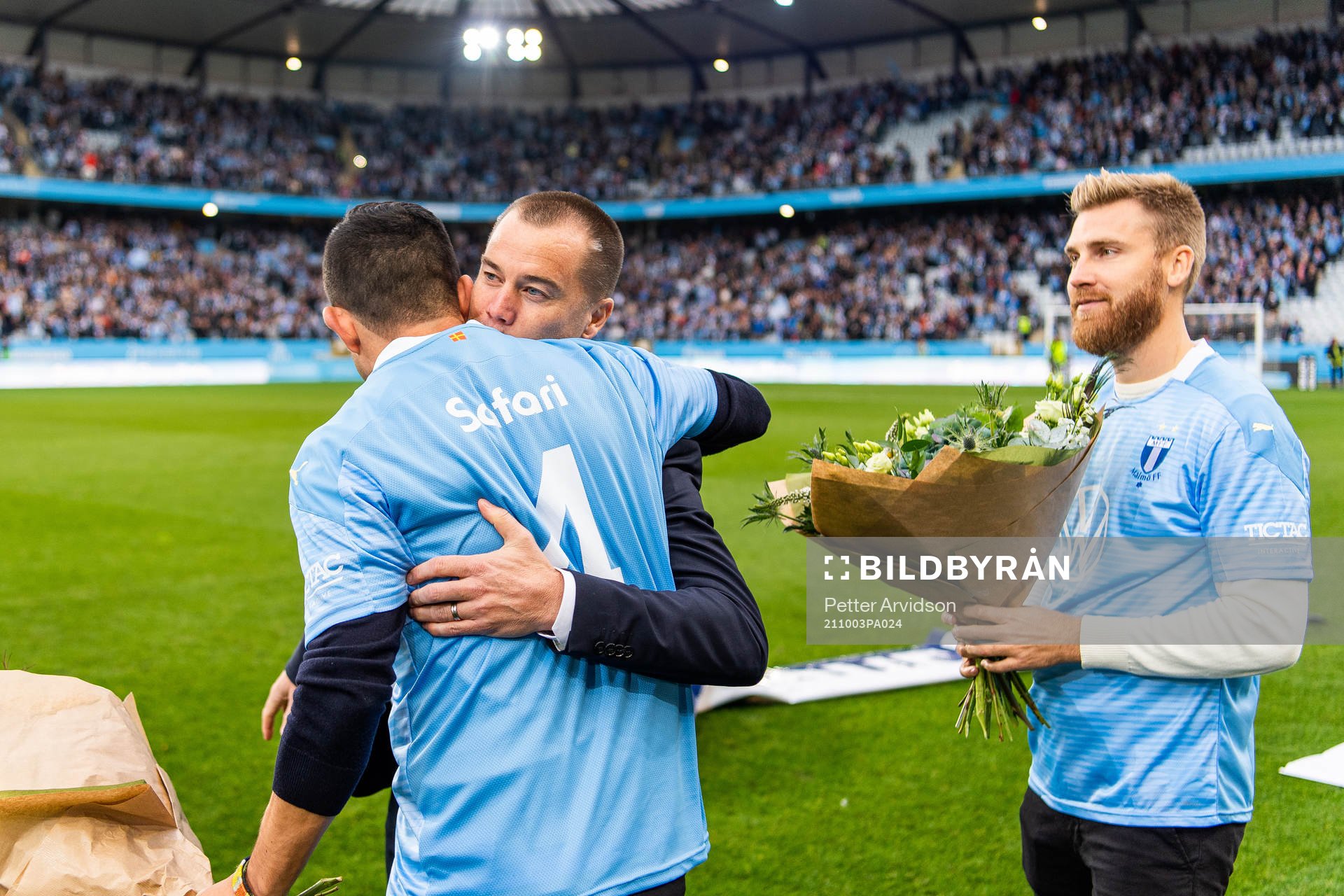 s sportchef tackar av Rasmus Bengtsson och Behrang Safari