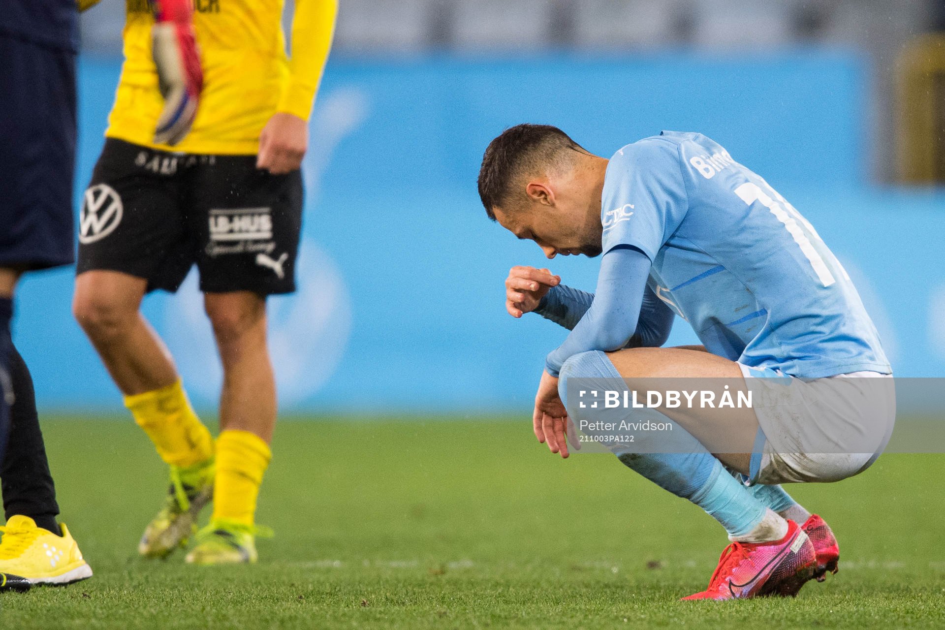 Malmö FFs Veljko Birmancevic deppar