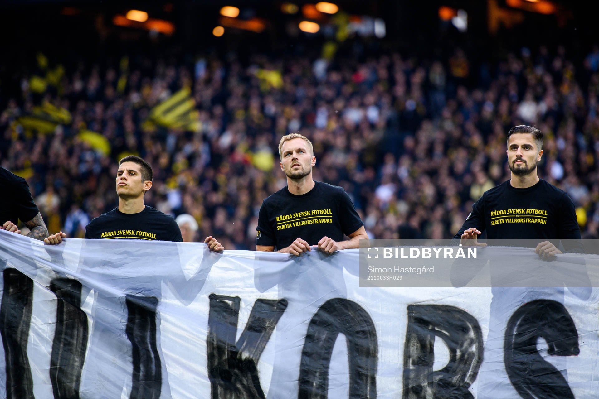 s Nicolas Stefanelli , Sebastian Larsson och Zachary