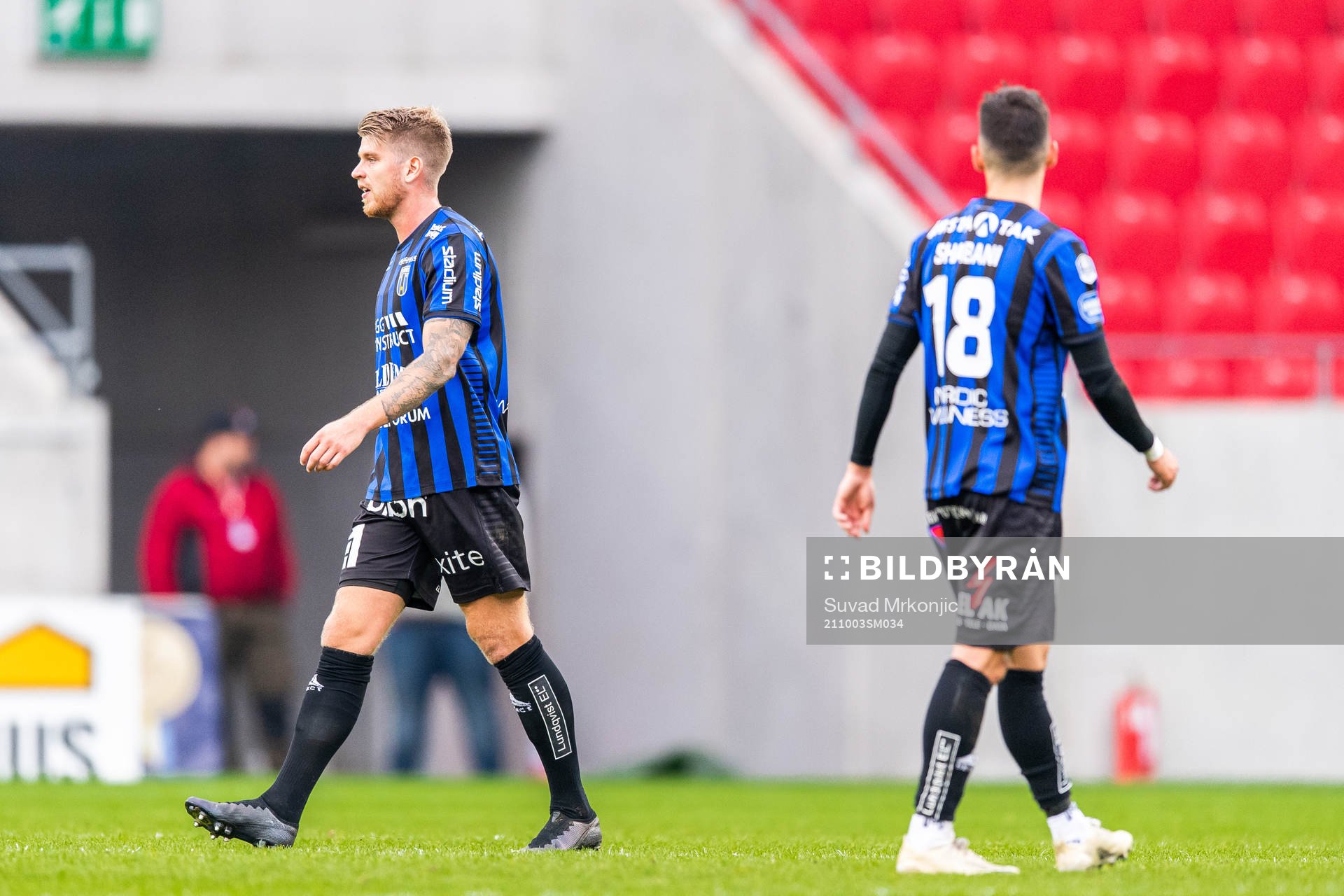 Sirius Marcus Mathisen och Laorent Shabani deppar