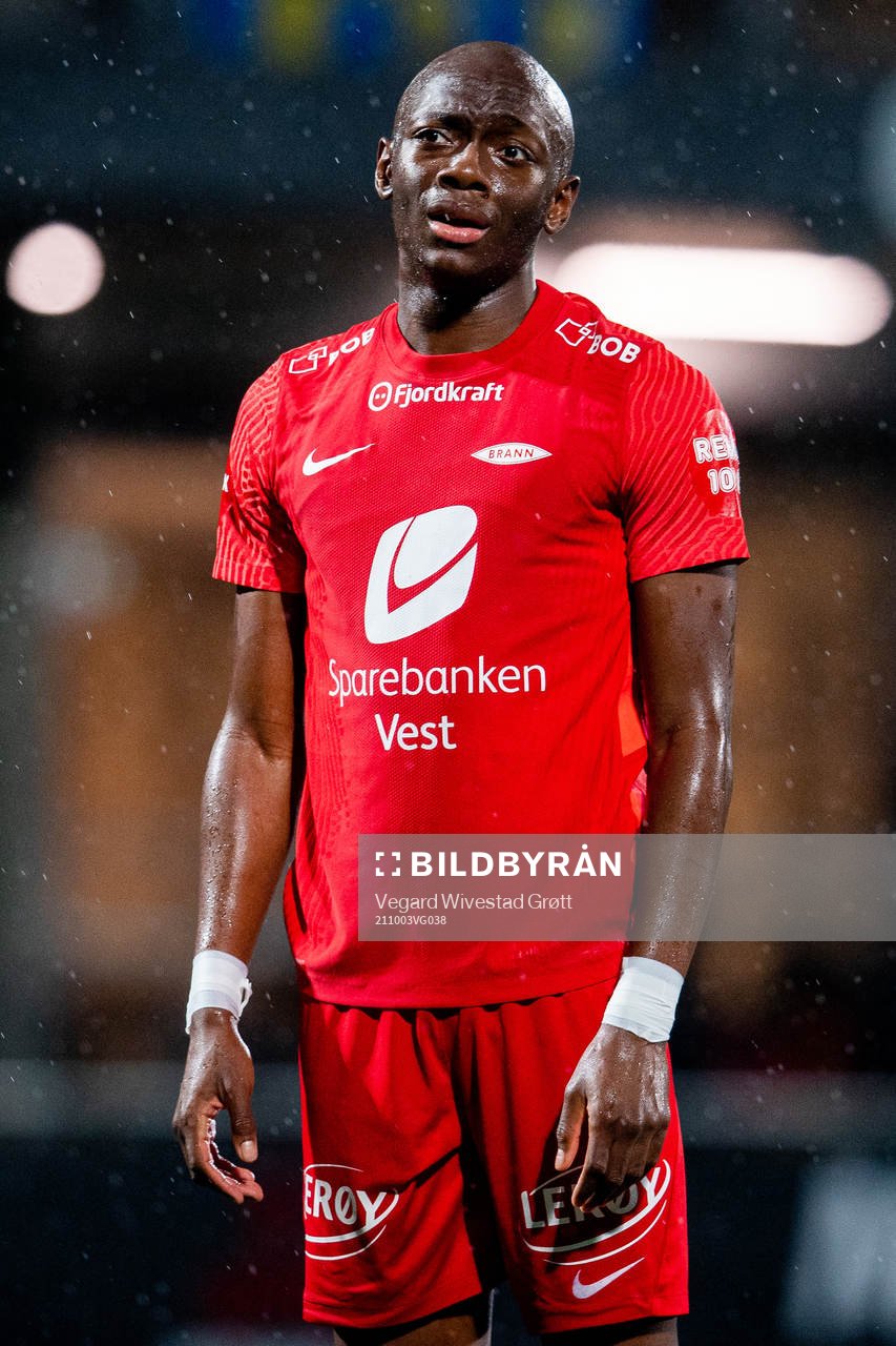 Moonga Simba of Brann looks dejected