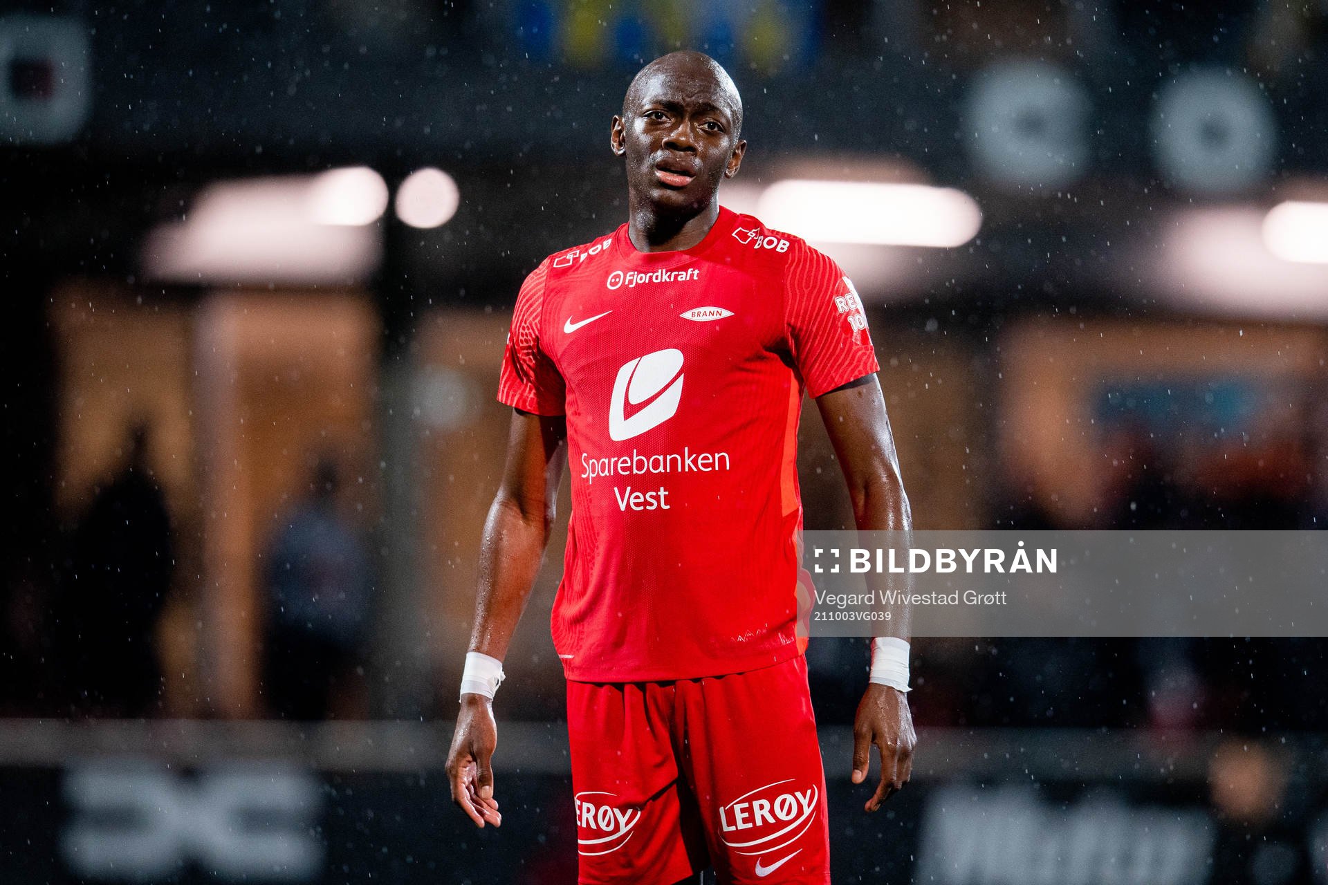 Moonga Simba of Brann looks dejected