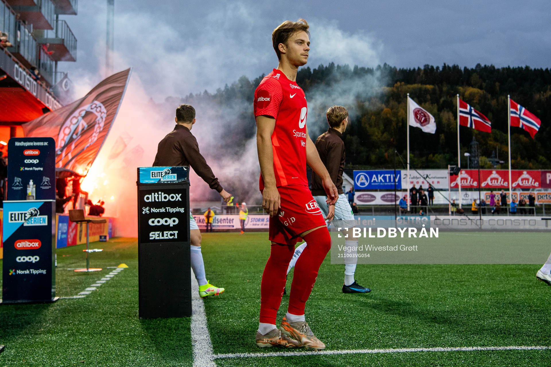 Felix Horn Myhre of Brann enters the pitch
