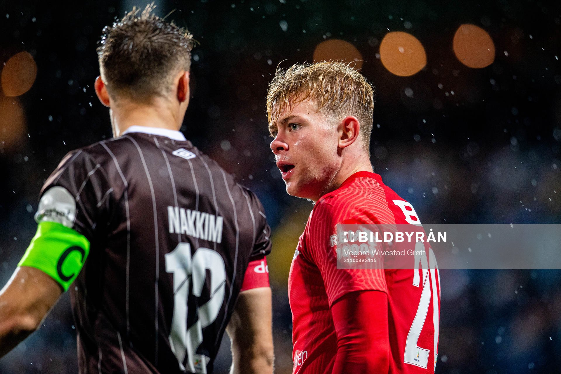 Markus Nakkim of Mjøndalen and Aune Heggebø of Brann