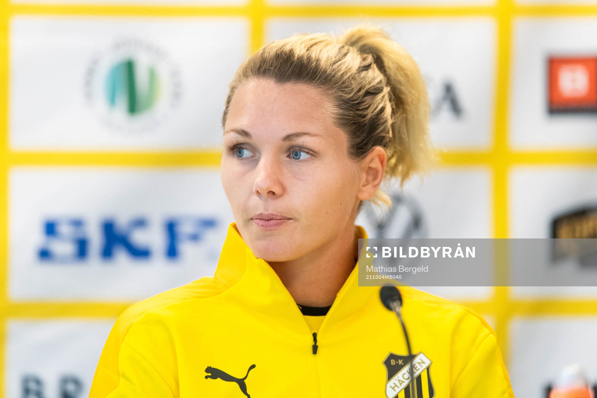 Goalkeeper Jennifer Falk