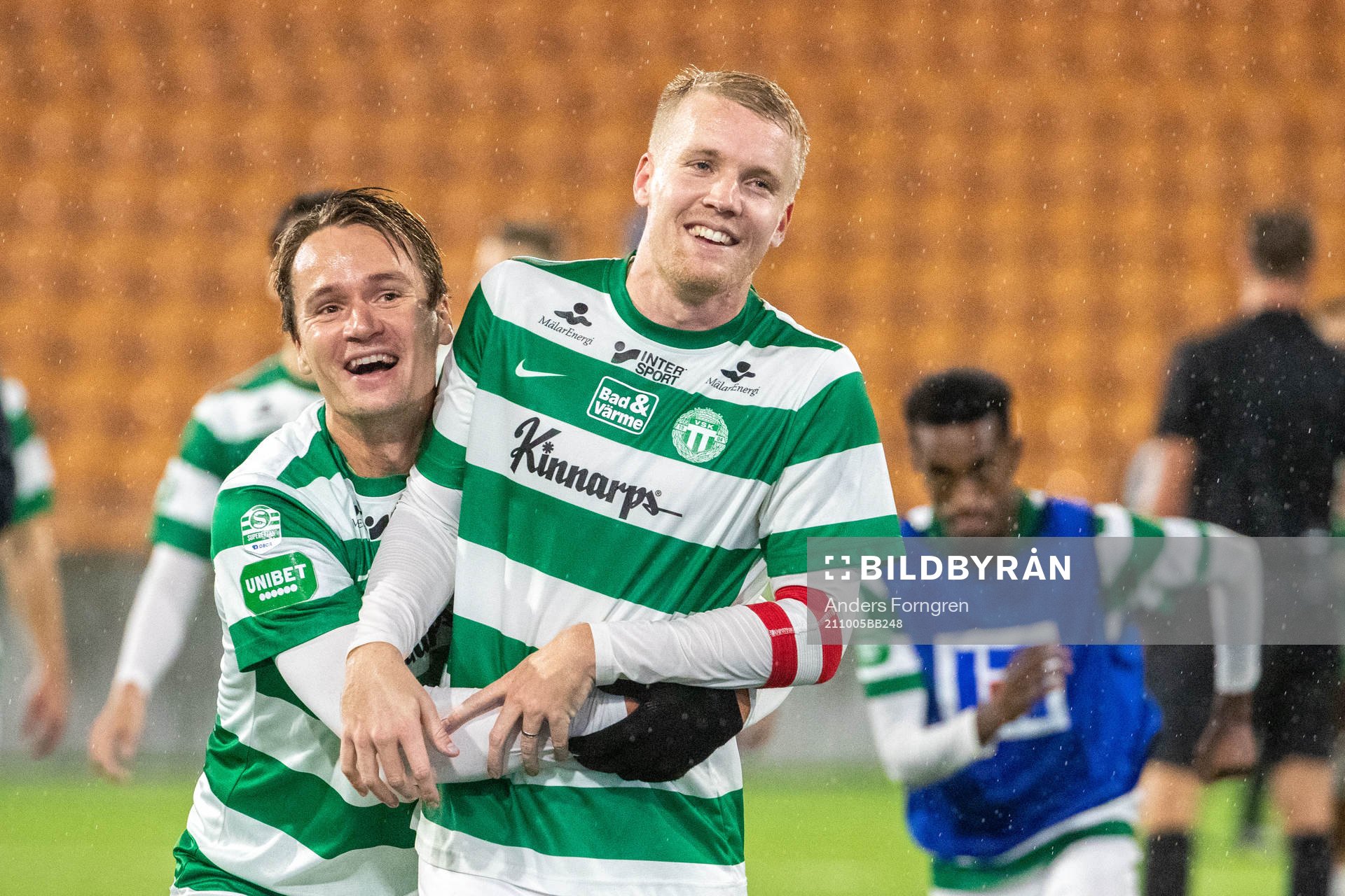 Västerås Viktor Prodell och Simon Johansson jublar