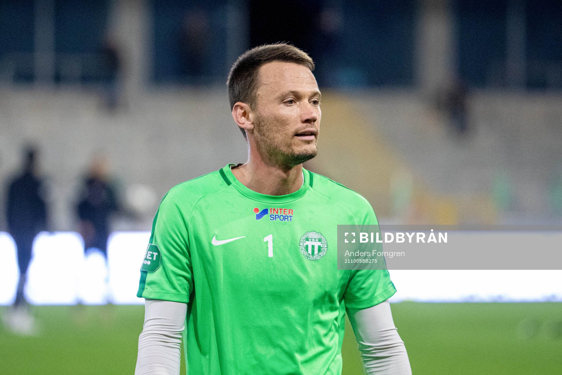 Västerås målvakt Anton Fagerström innan fotbollsmatchen
