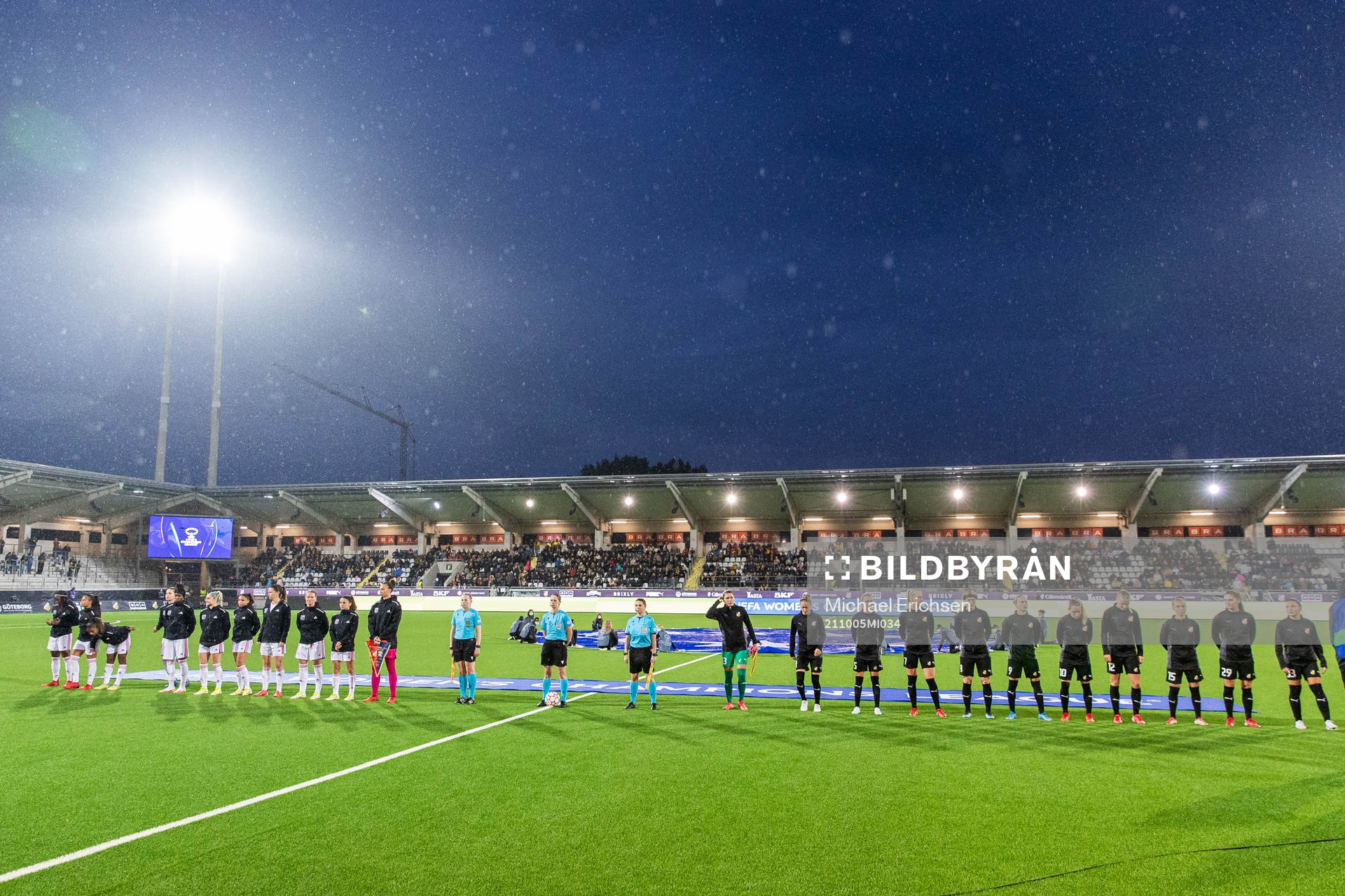 Players of Lyon and of Häcken