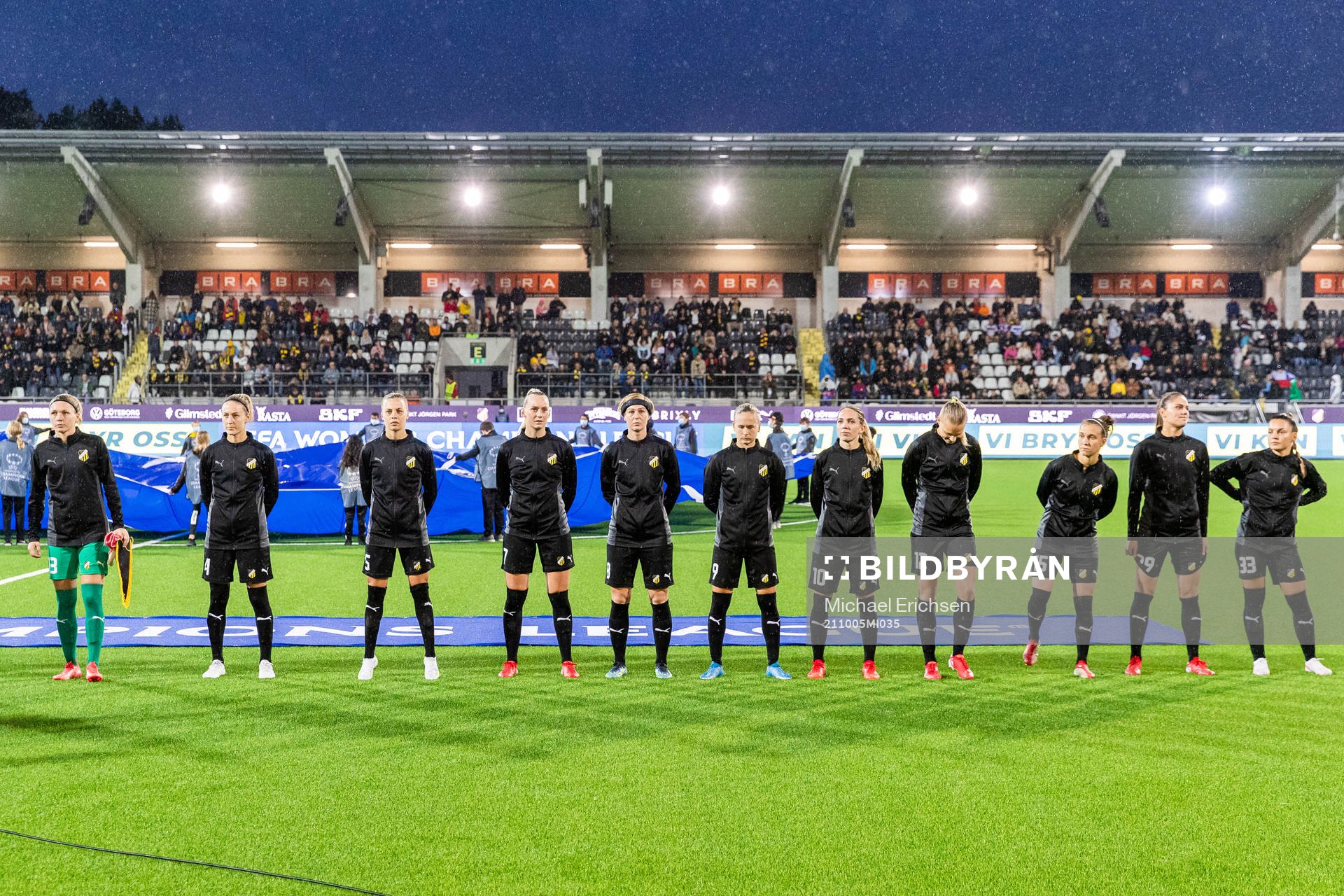 Goalkeeper Jennifer Falk, Emma Kullberg, Lotta Ökvist,