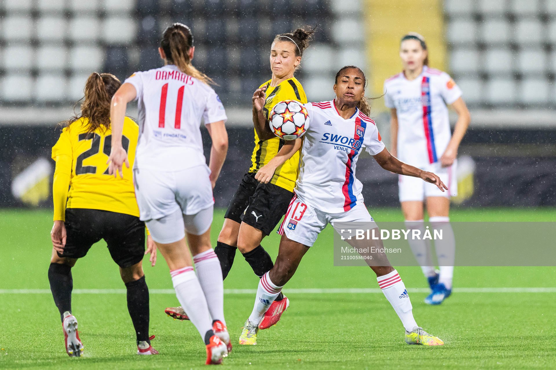 Julia Zigiotti Olme of Häcken och Catarina Macario of Lyon