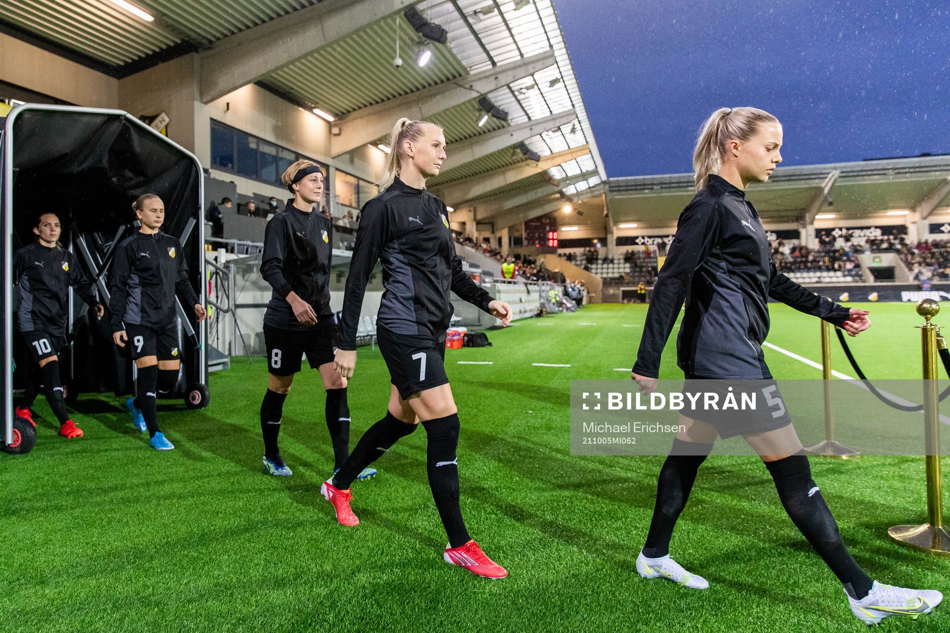 Luna Nörgaard Gevitz, Stina Blackstenius and Lotta Ökvist