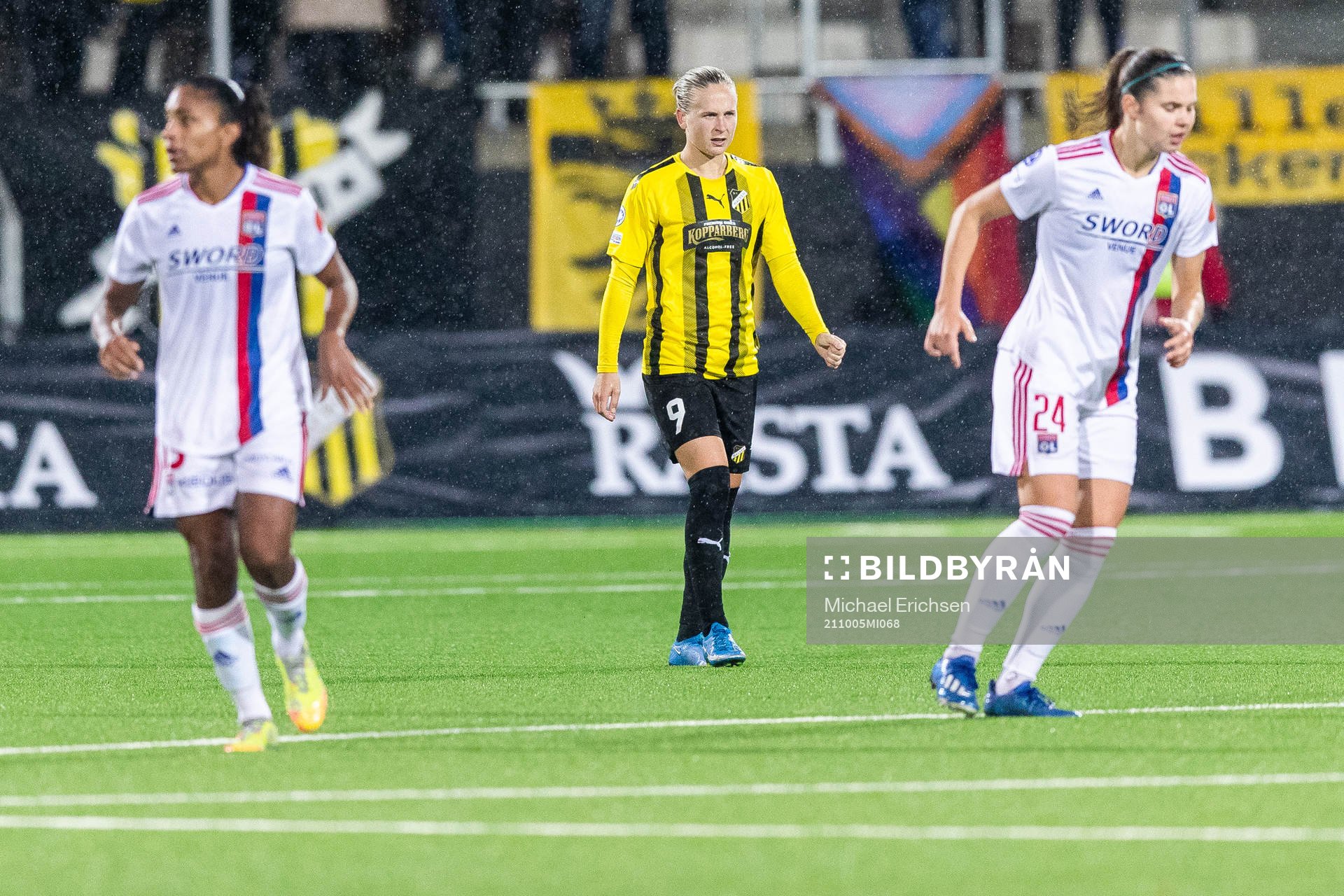 Filippa Curmark of Häcken looks dejected