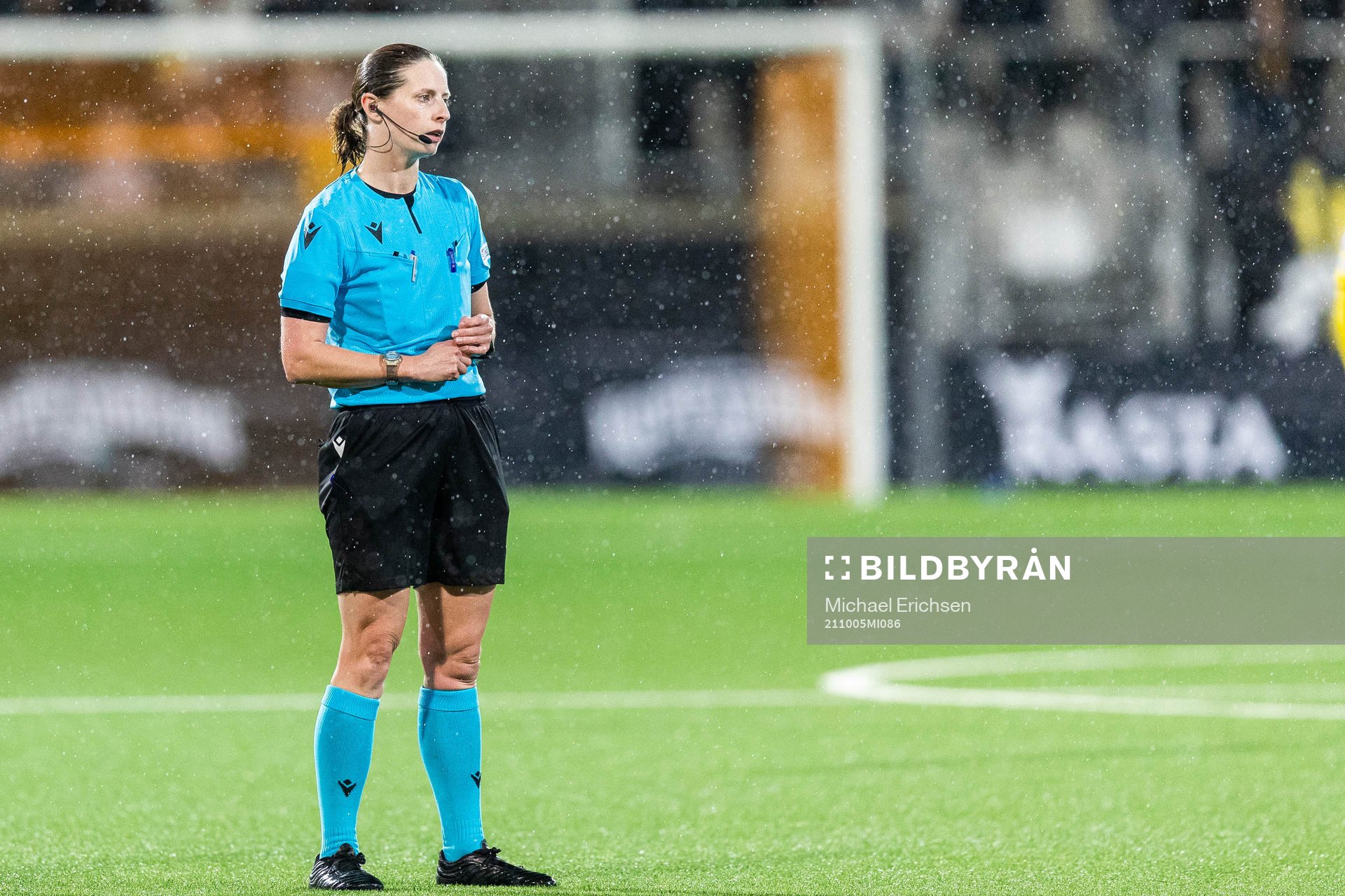 Referee Lorraine Watson