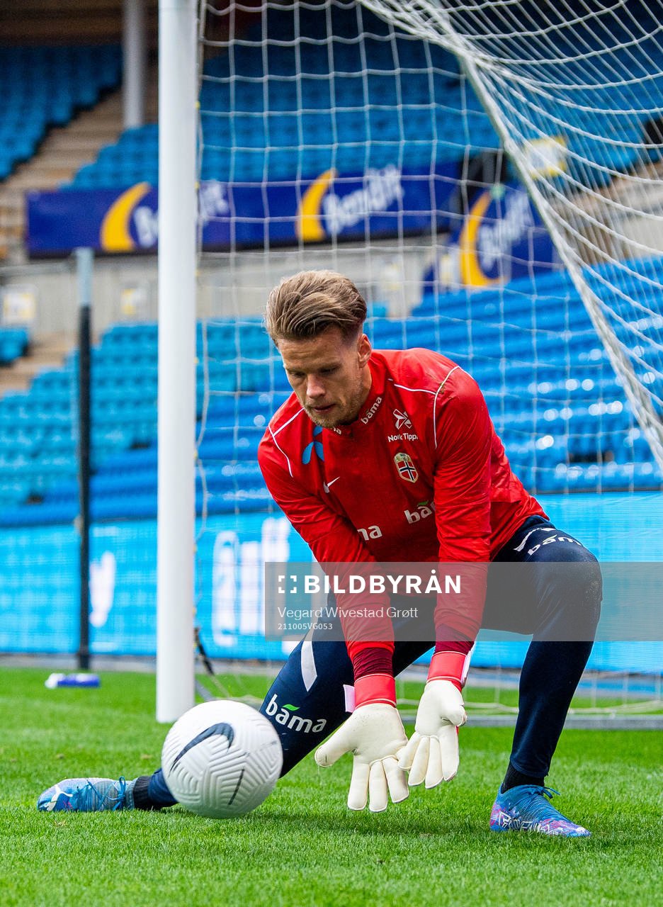 Goalkeeper Ørjan Håskjold Nyland of the Norwegian