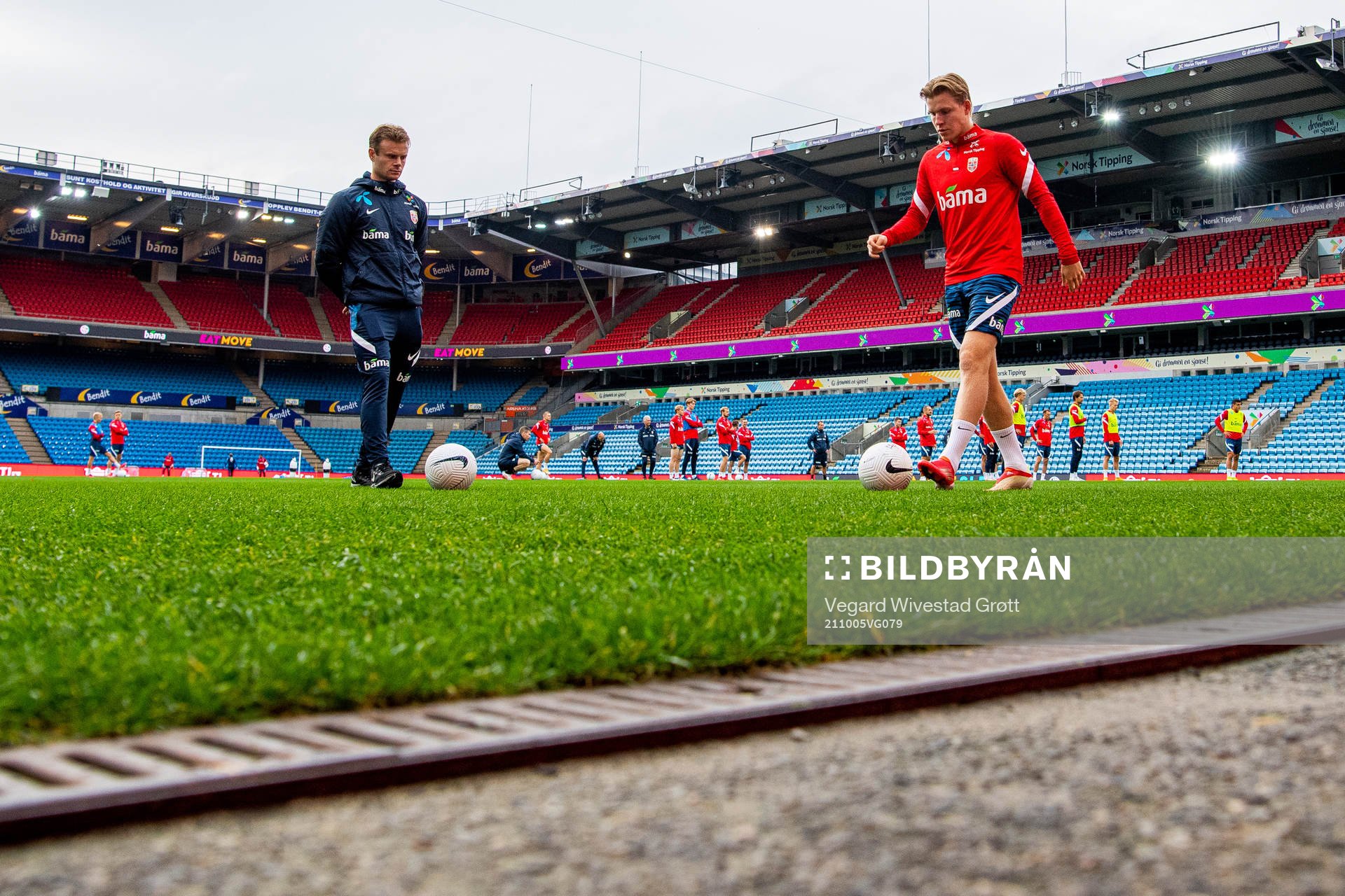 Erik Hulleberg, kit manager, and Jens Petter Hauge of the
