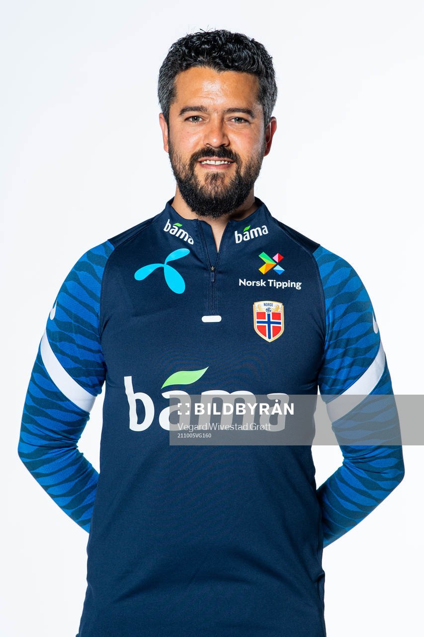 Bernardo Cueva, tactical statistician of the Norwegian