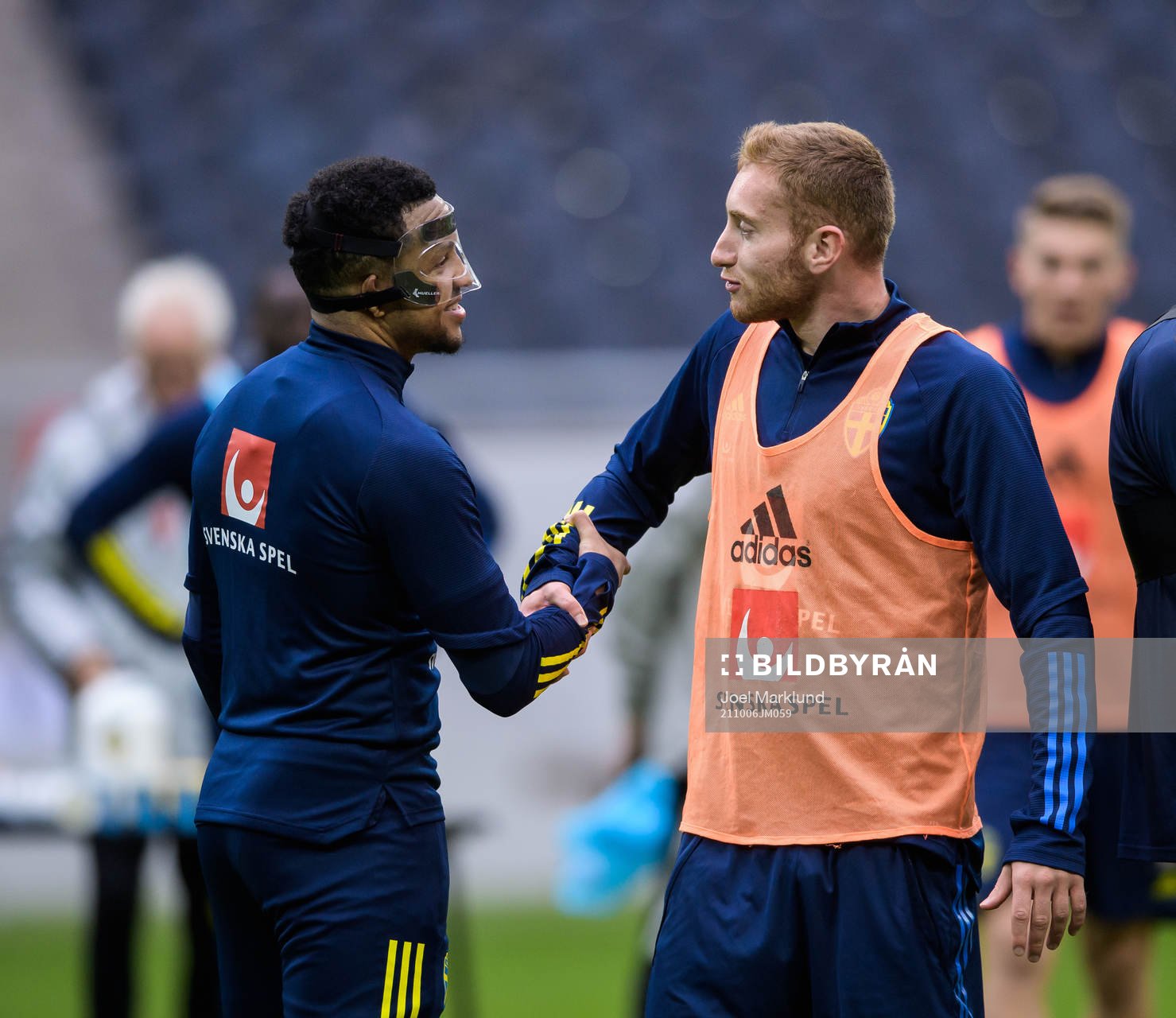 Martin Olsson and Dejan Kulusevski of the Swedish national