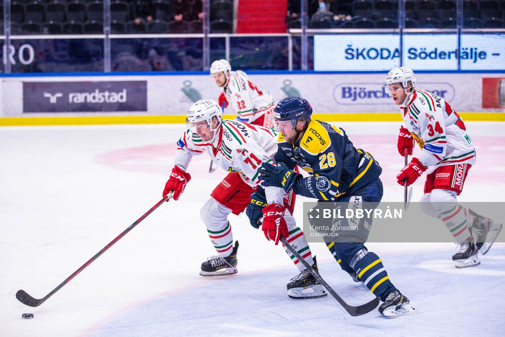 Moras Paul Bittner och Södertäljes Emil Alba