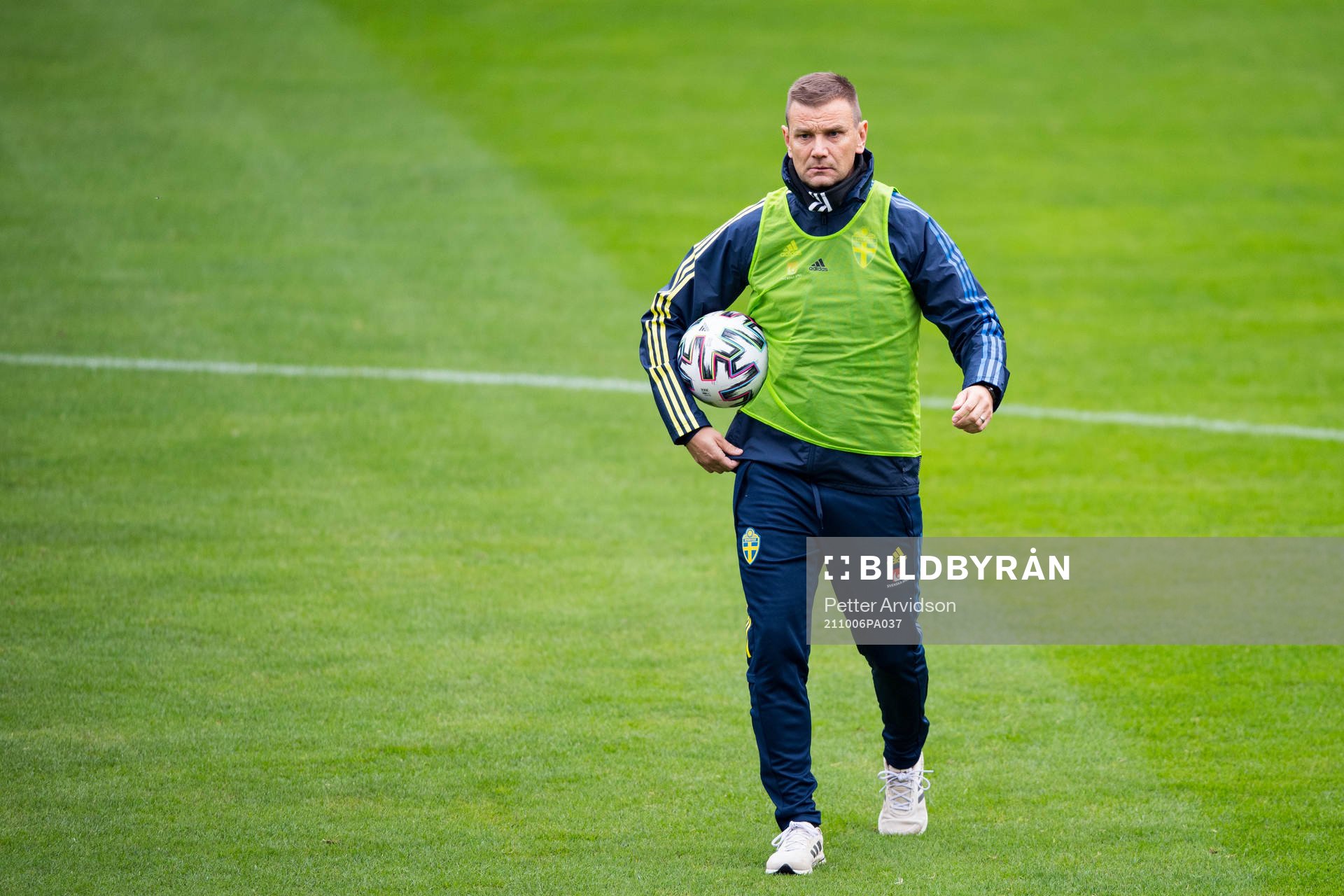 Andreas Pettersson, assistant coach