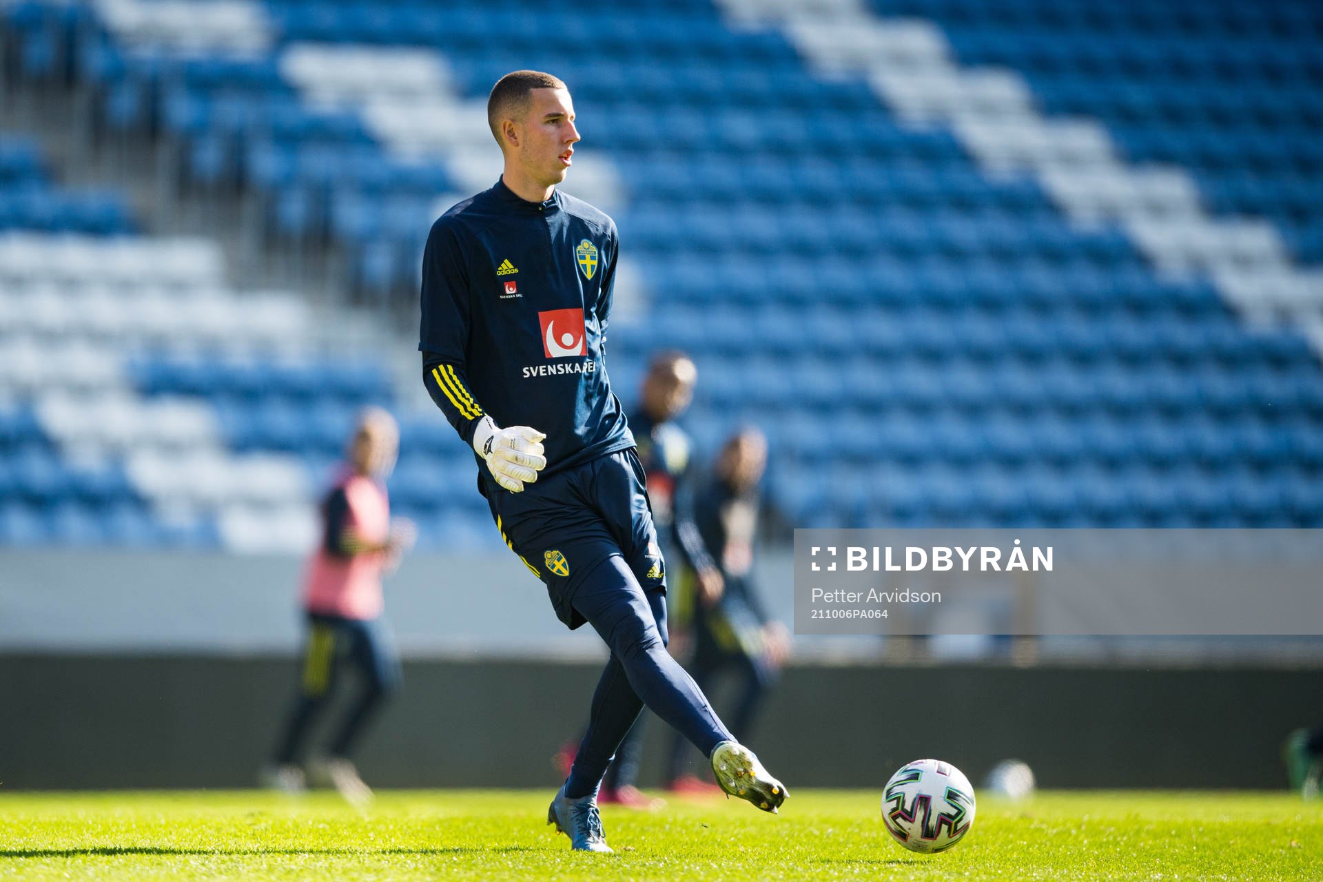 Goalkeeper Samuel Brolin