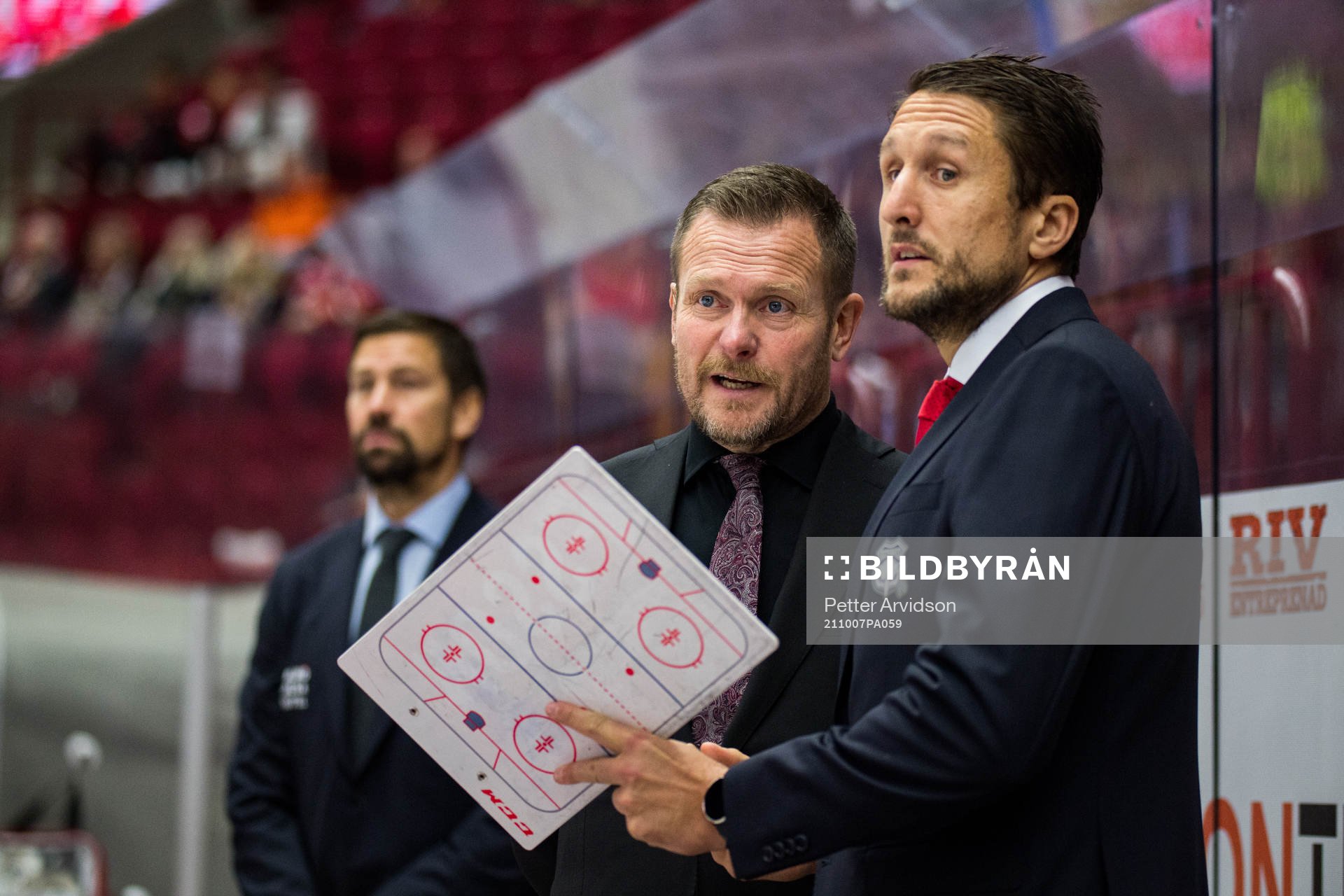 Malmö Redhawks tränare Joakim Fagervall och assisterande