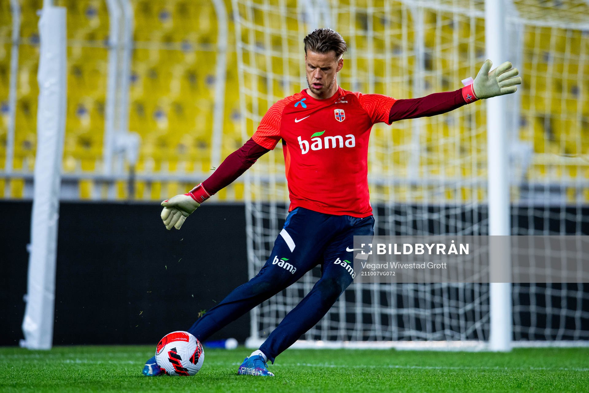 Goalkeeper Ørjan Håskjold Nyland of the Norwegian