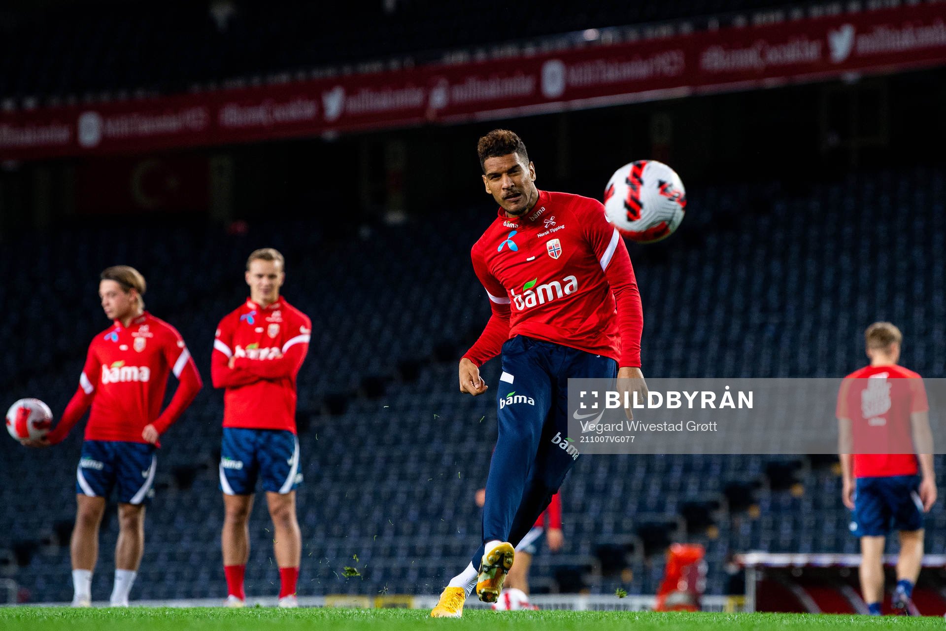 Ohi Omoijuanfo of the Norwegian national football team during a training session on October 7, 2021 in Istanbul. 