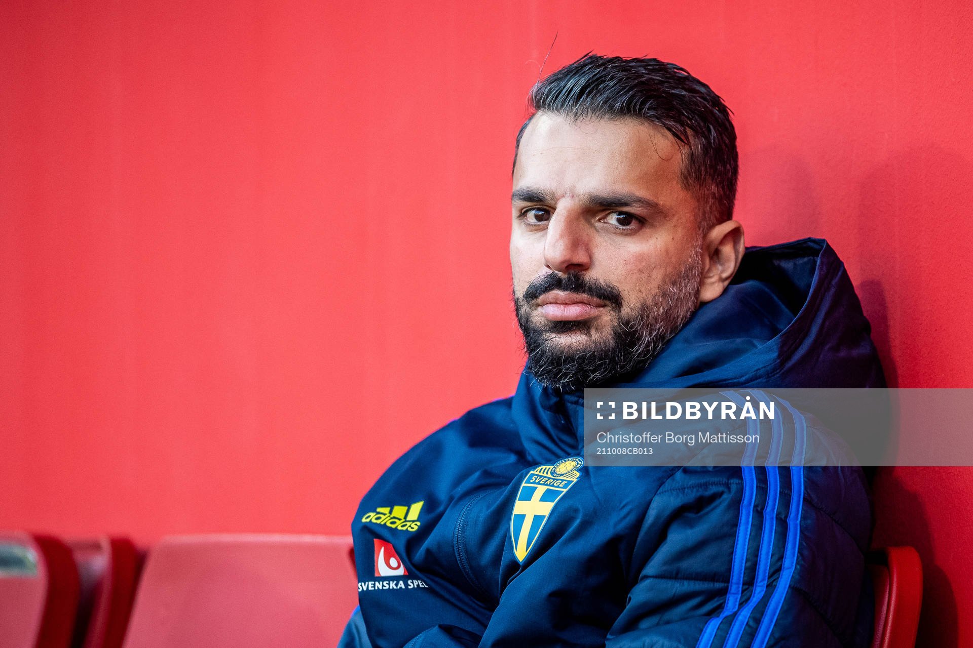 Head coach Poya Asbaghi of Sweden