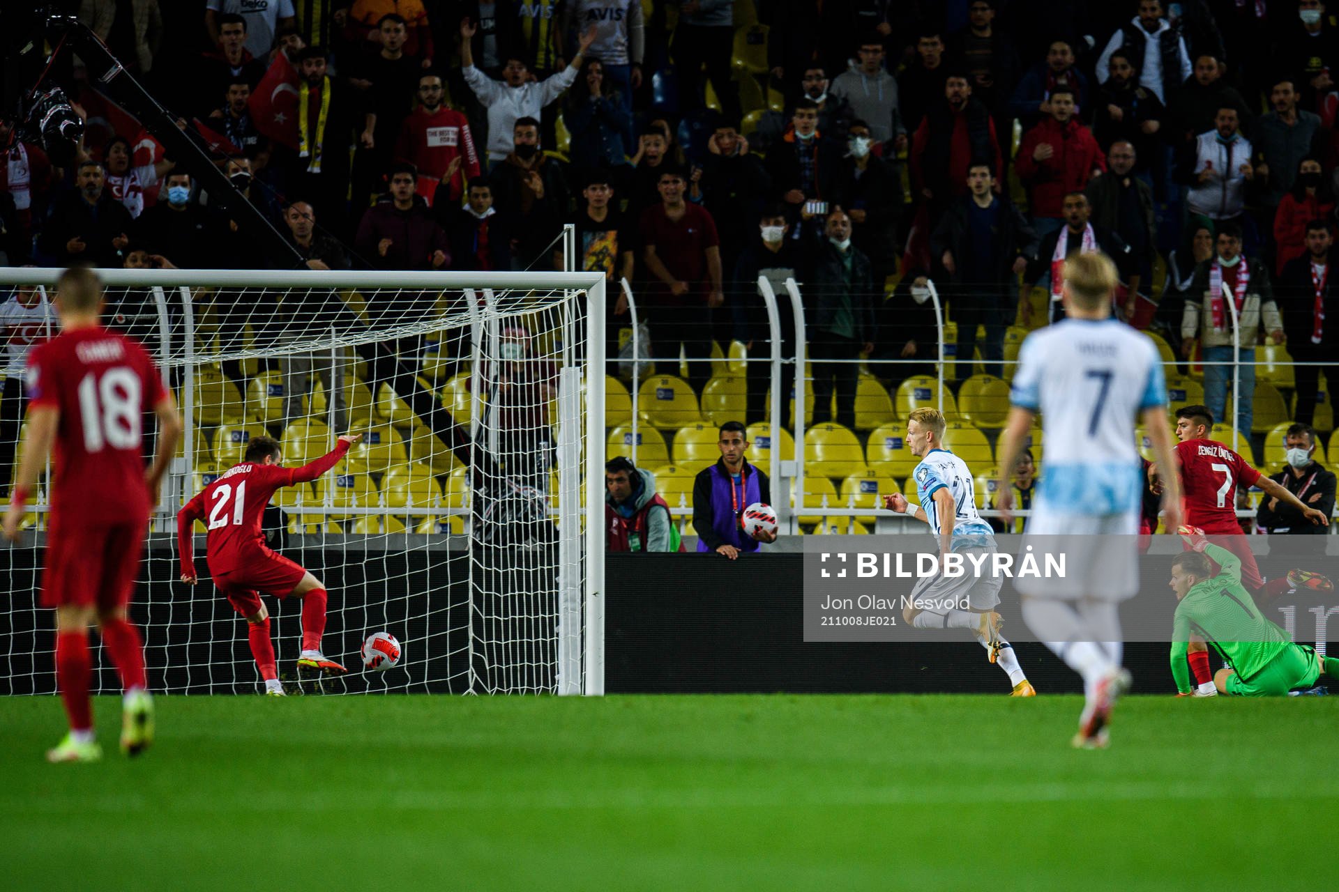 Kerem Aktürkoglu of Turkey scores the 1-0 goal infront of