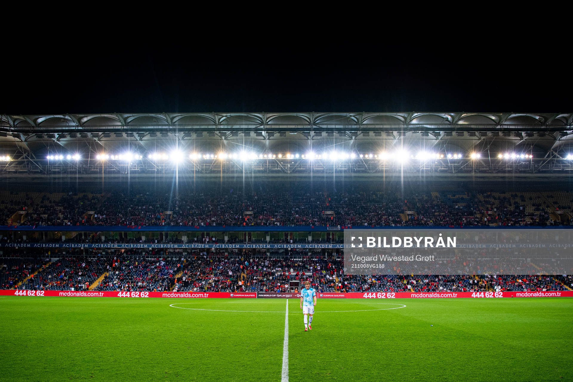Jens Petter Hauge of Norway walks off the pitch at half-time