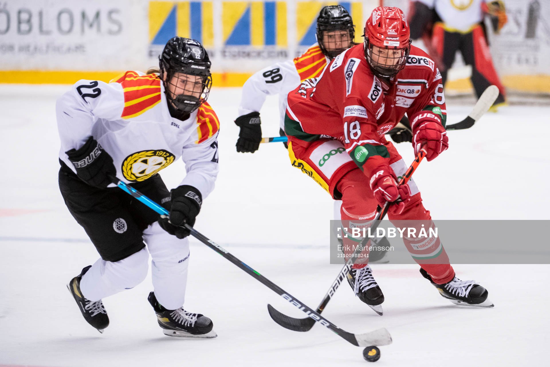 Brynäs Hanna Thuvik och Modos Lore Baudrit