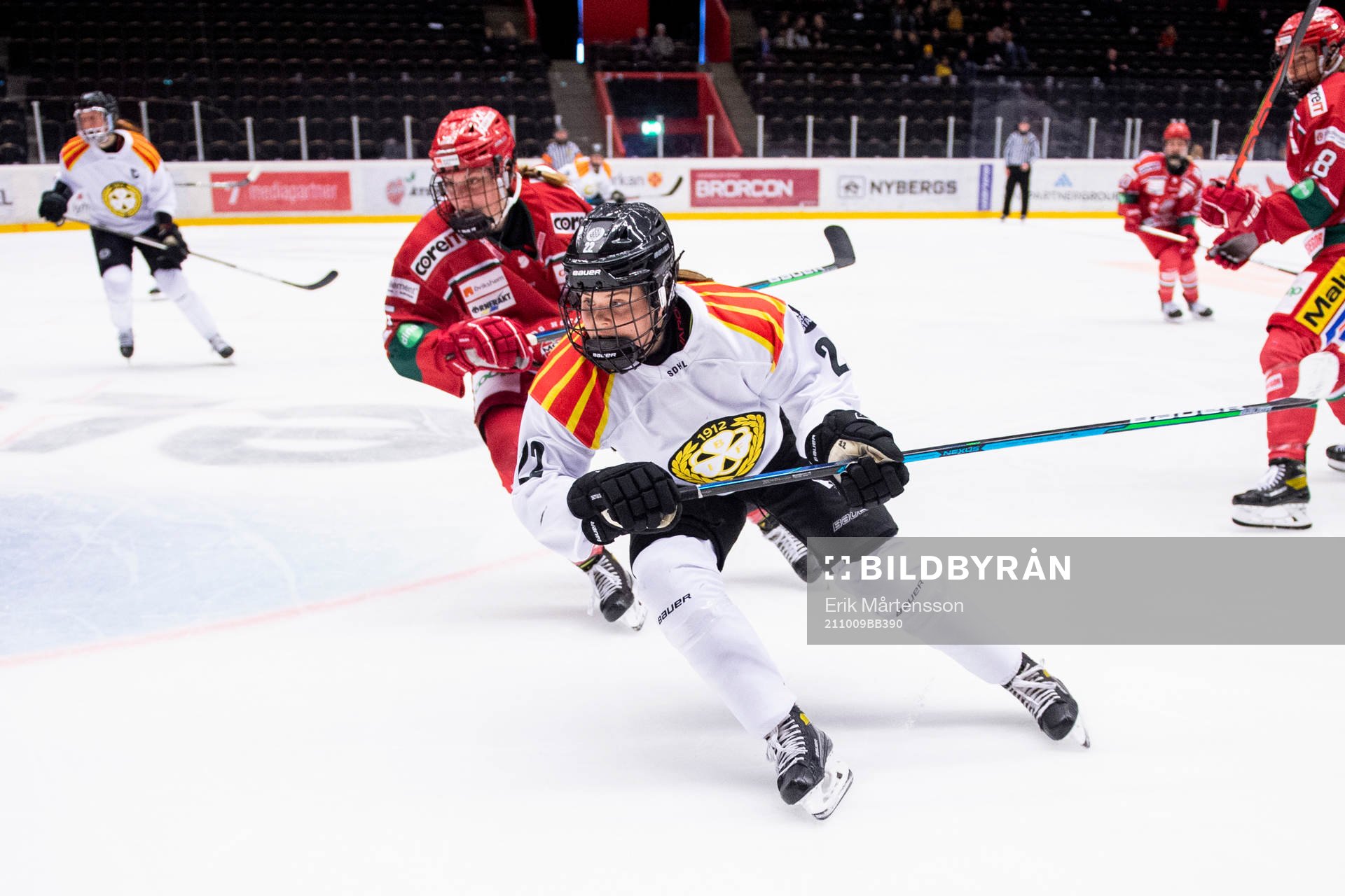 Modos Daniela Pejsova och Brynäs Hanna Thuvik