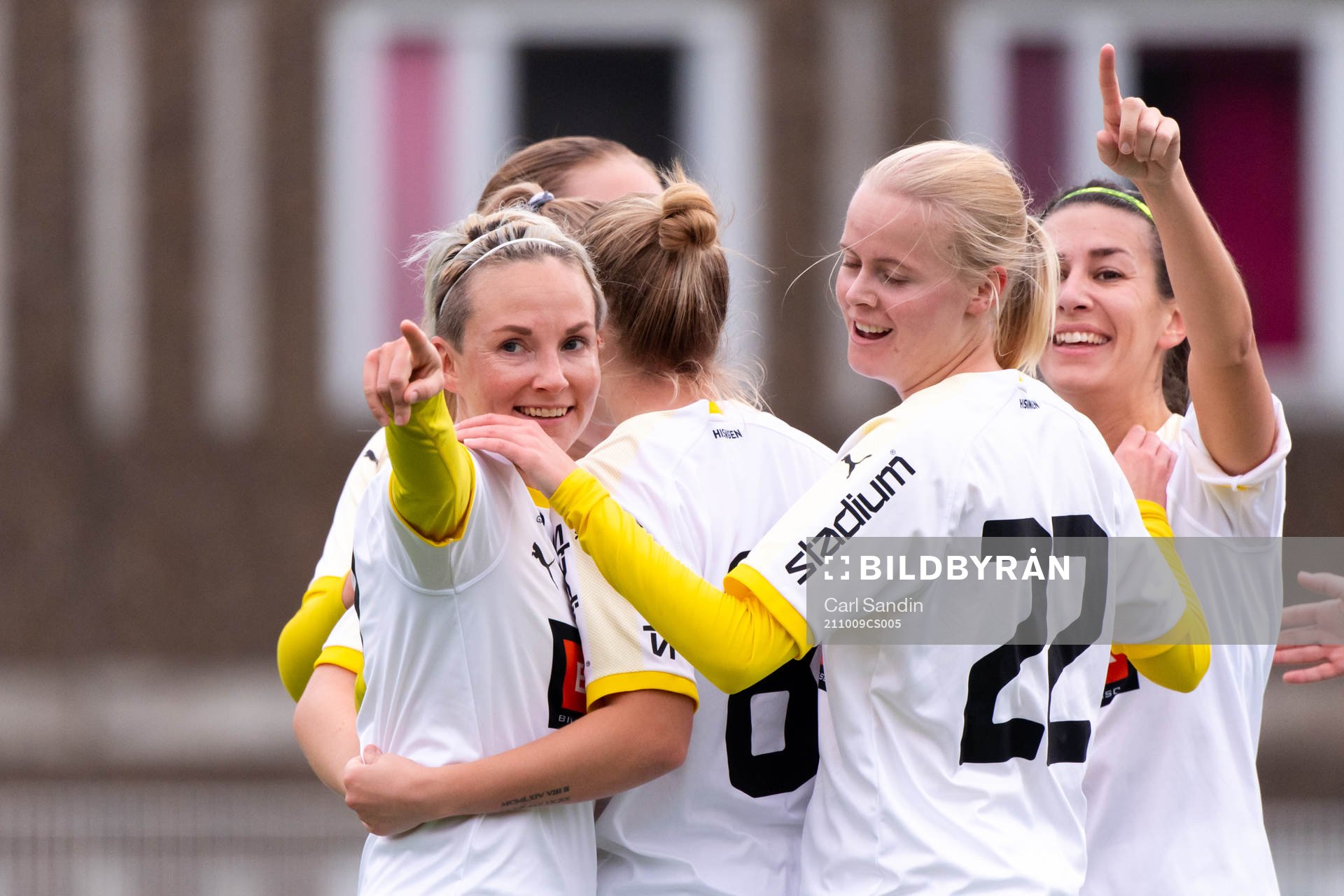 Häckens Elin Nilsen jublar