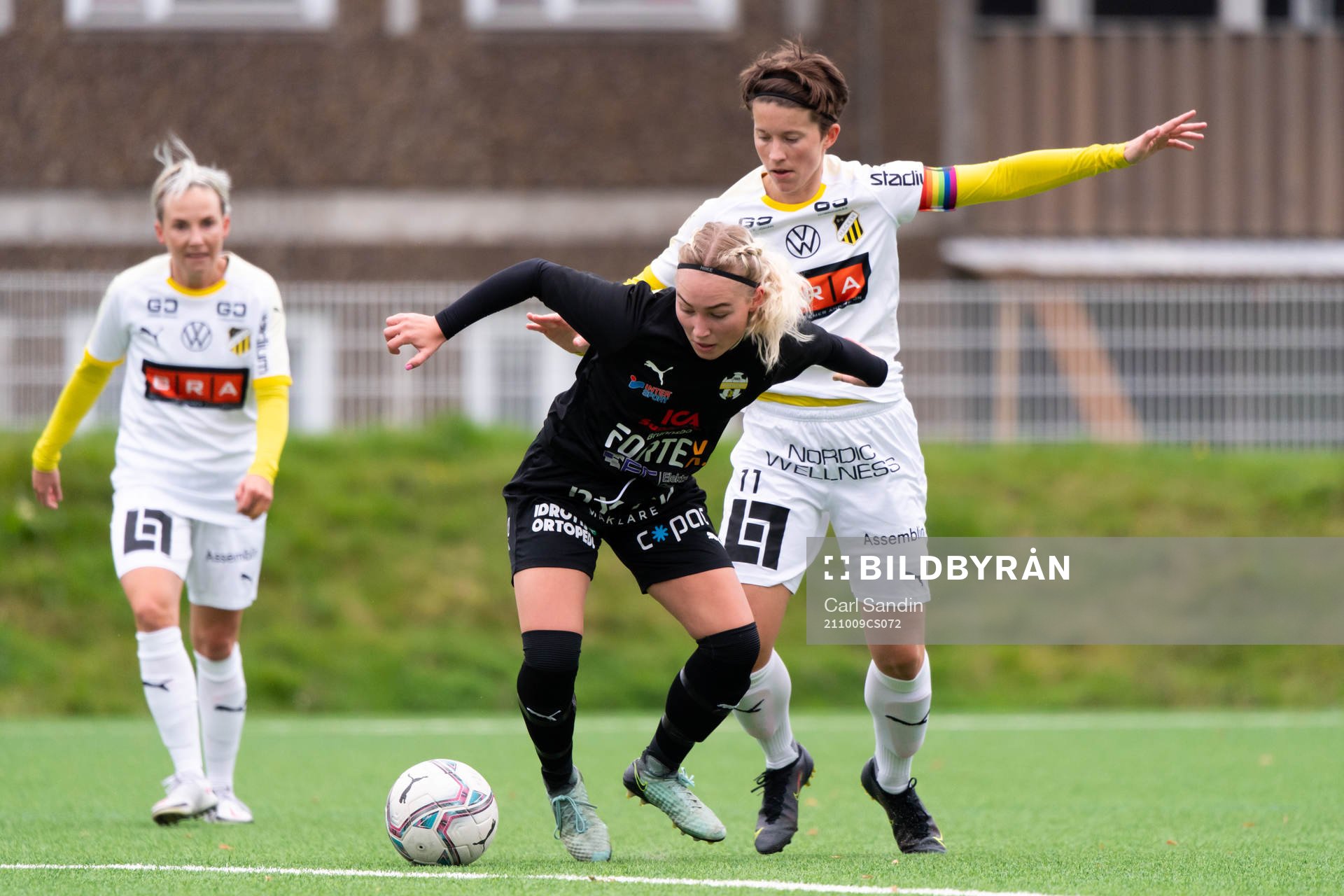 Hisingsbackas Bella Björklund och Häckens Karin From