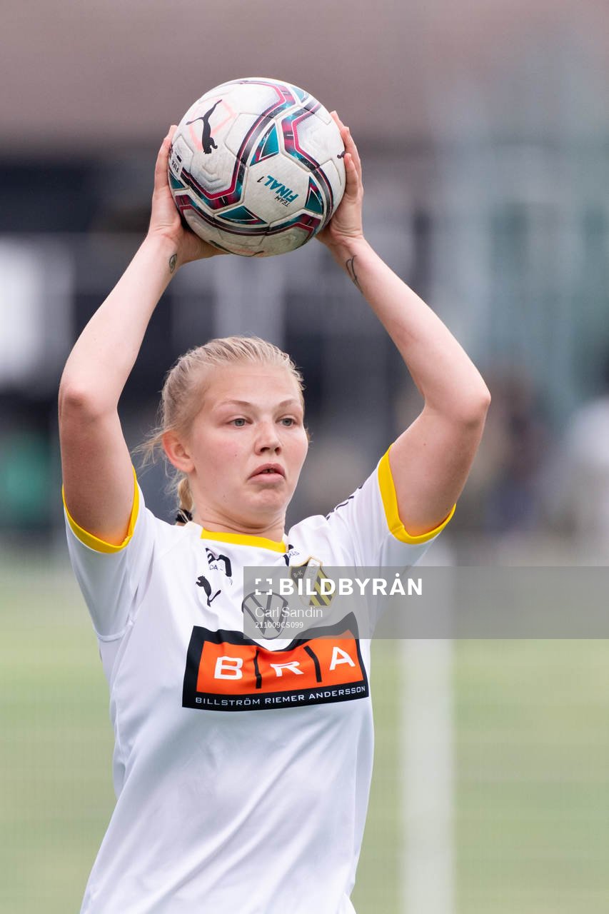 Häckens Felicia Sköld