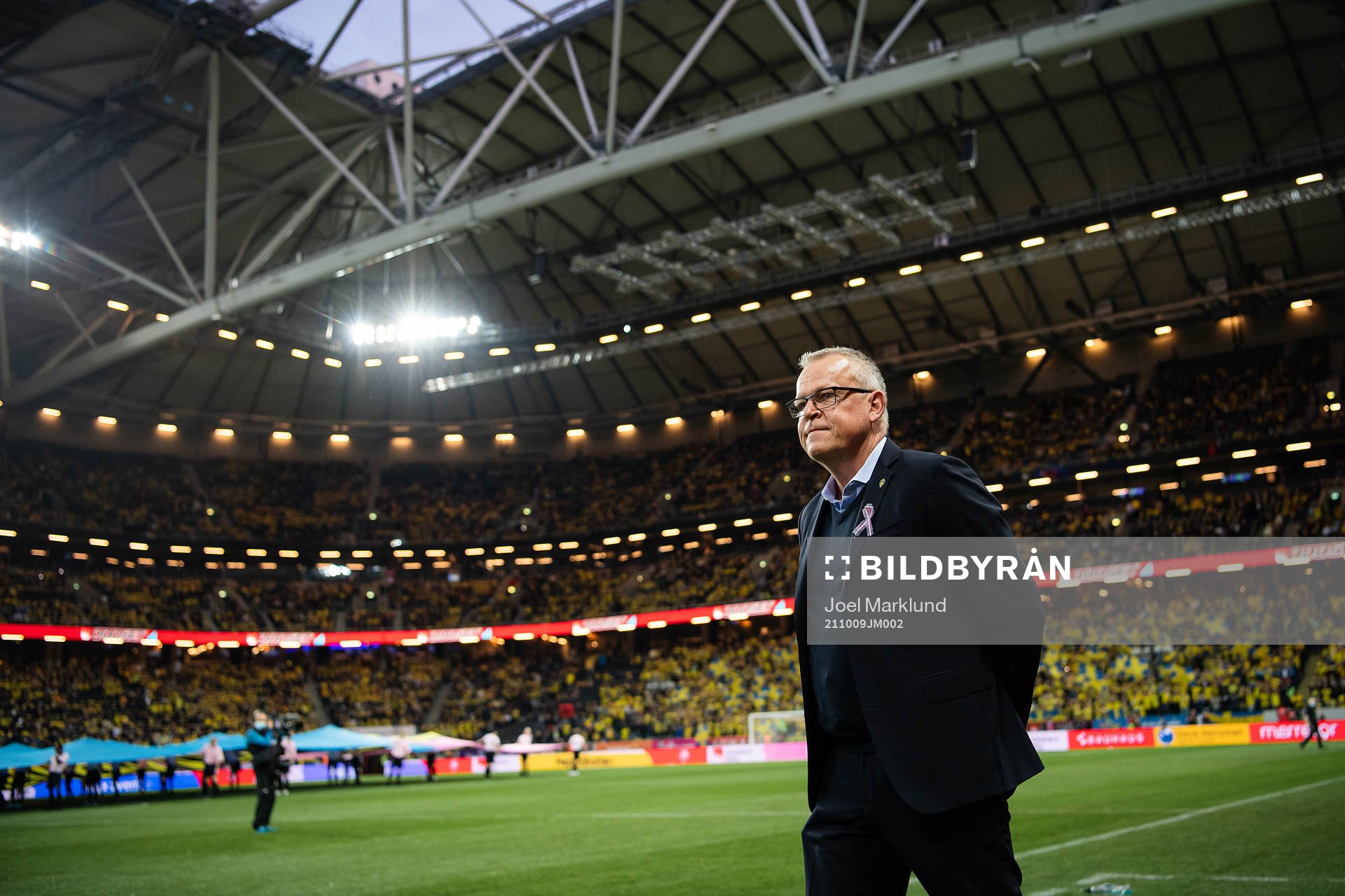 head coach Janne Andersson of Sweden