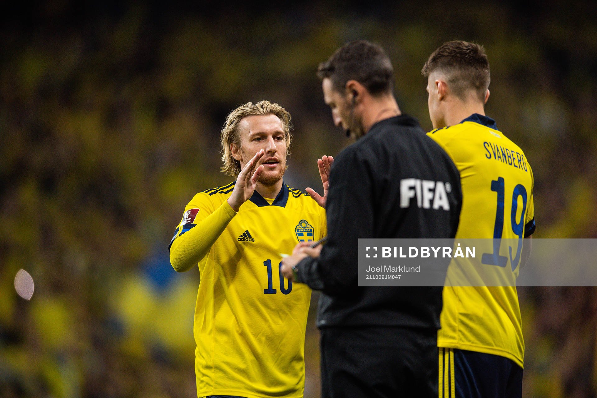 Emil Forsberg and Mattias Svanberg of Sweden
