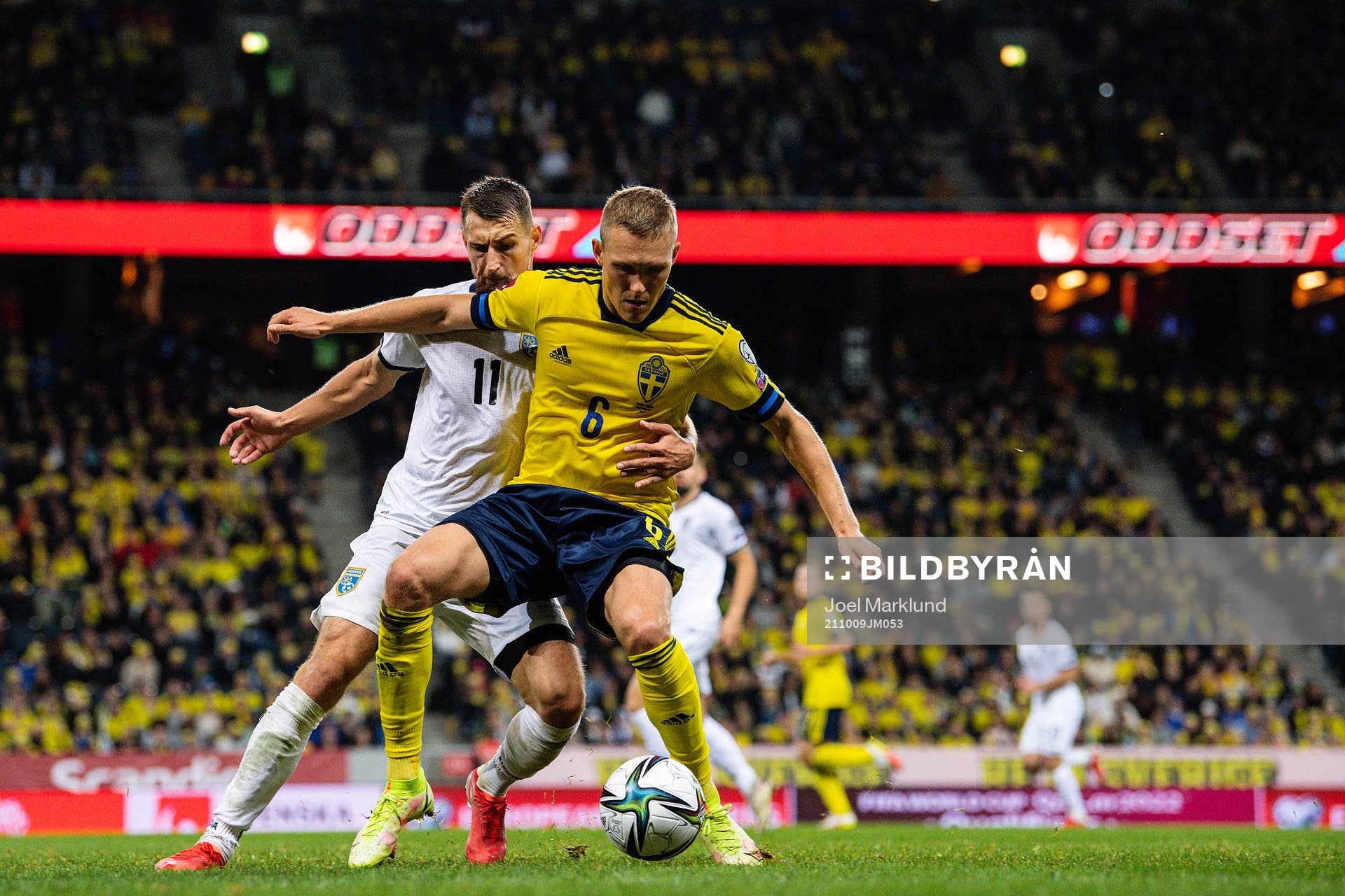 Elbasan Rashani of Kosovo and Ludwig Augustinsson of Sweden