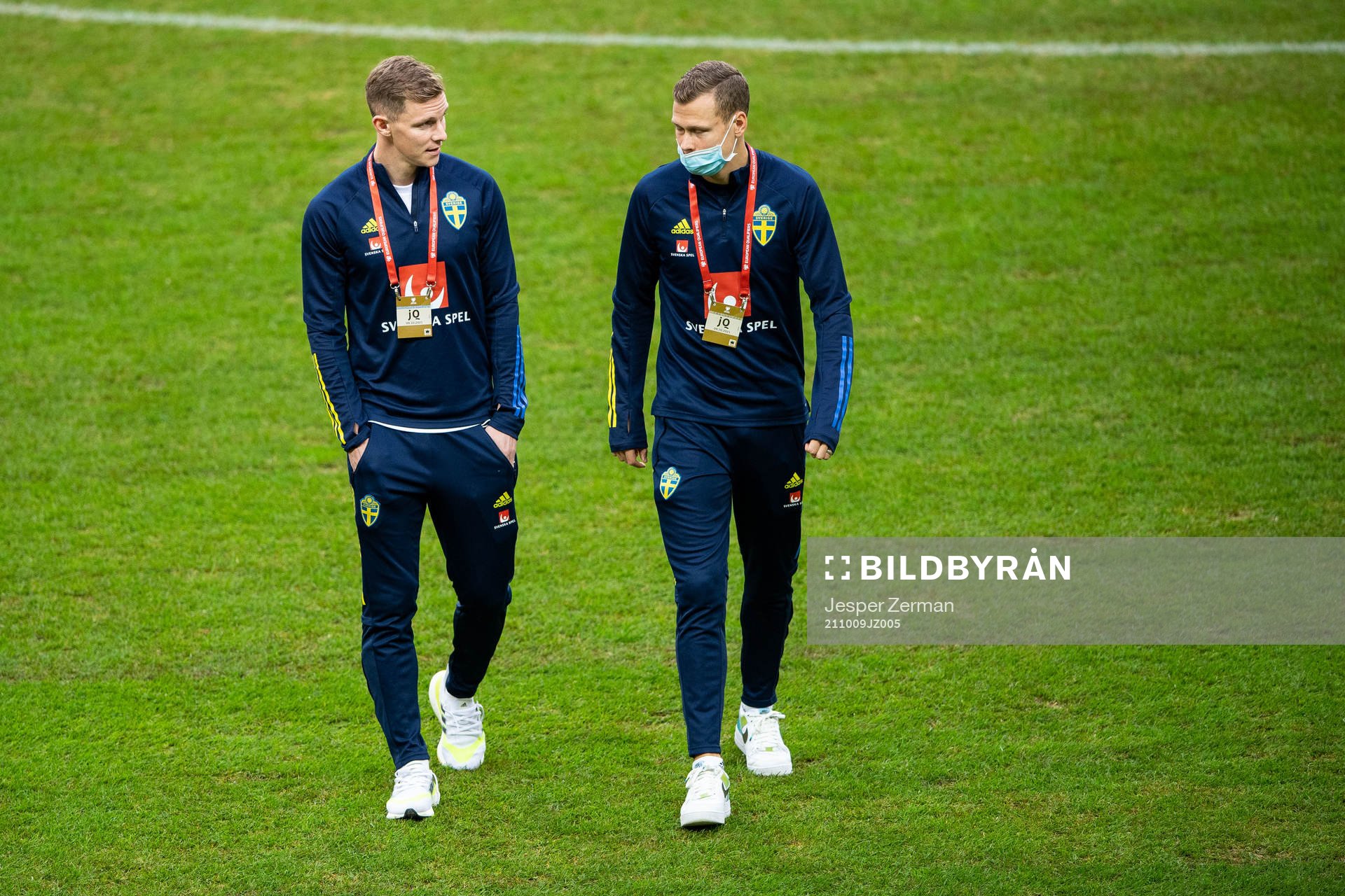 Emil Krafth and Viktor Claesson of Sweden
