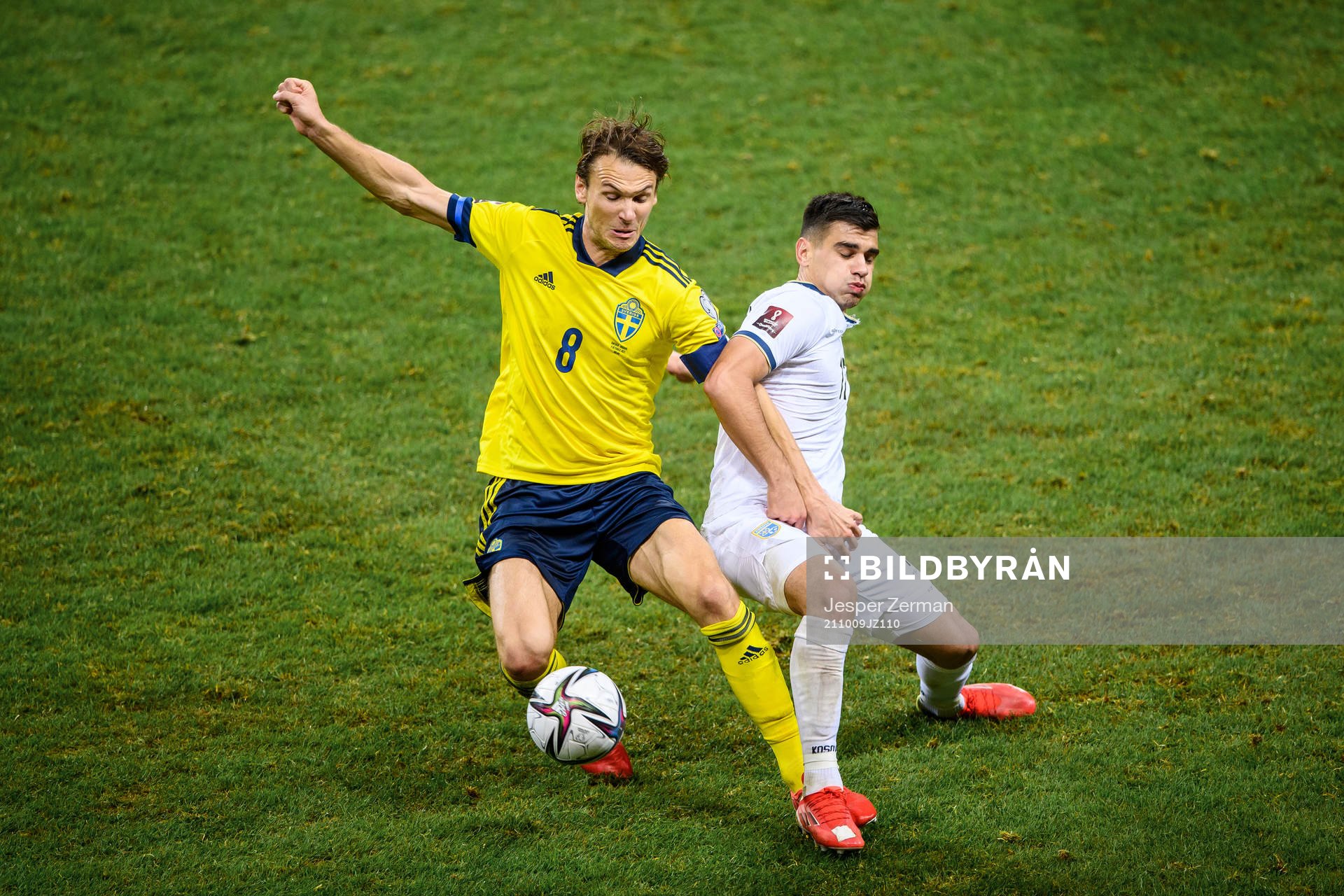 Albin Ekdal of Sweden and Florian Loshaj of Kosovo