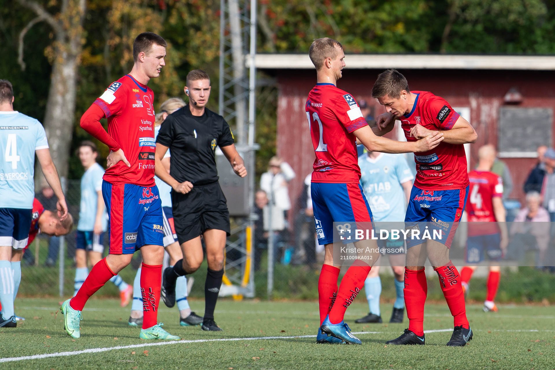 Tvååkers Johan Andersson har ont