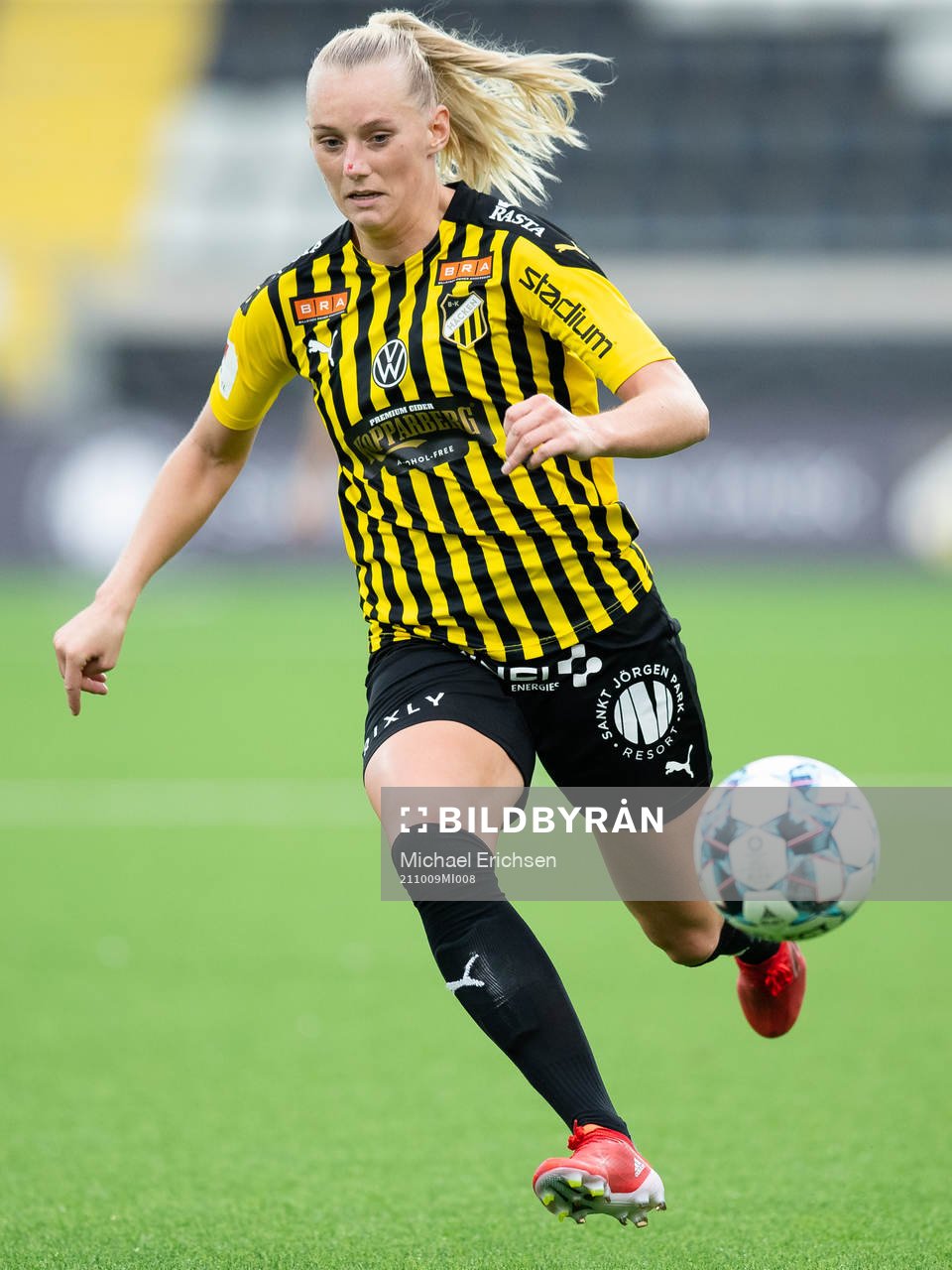 Häckens Stina Blackstenius