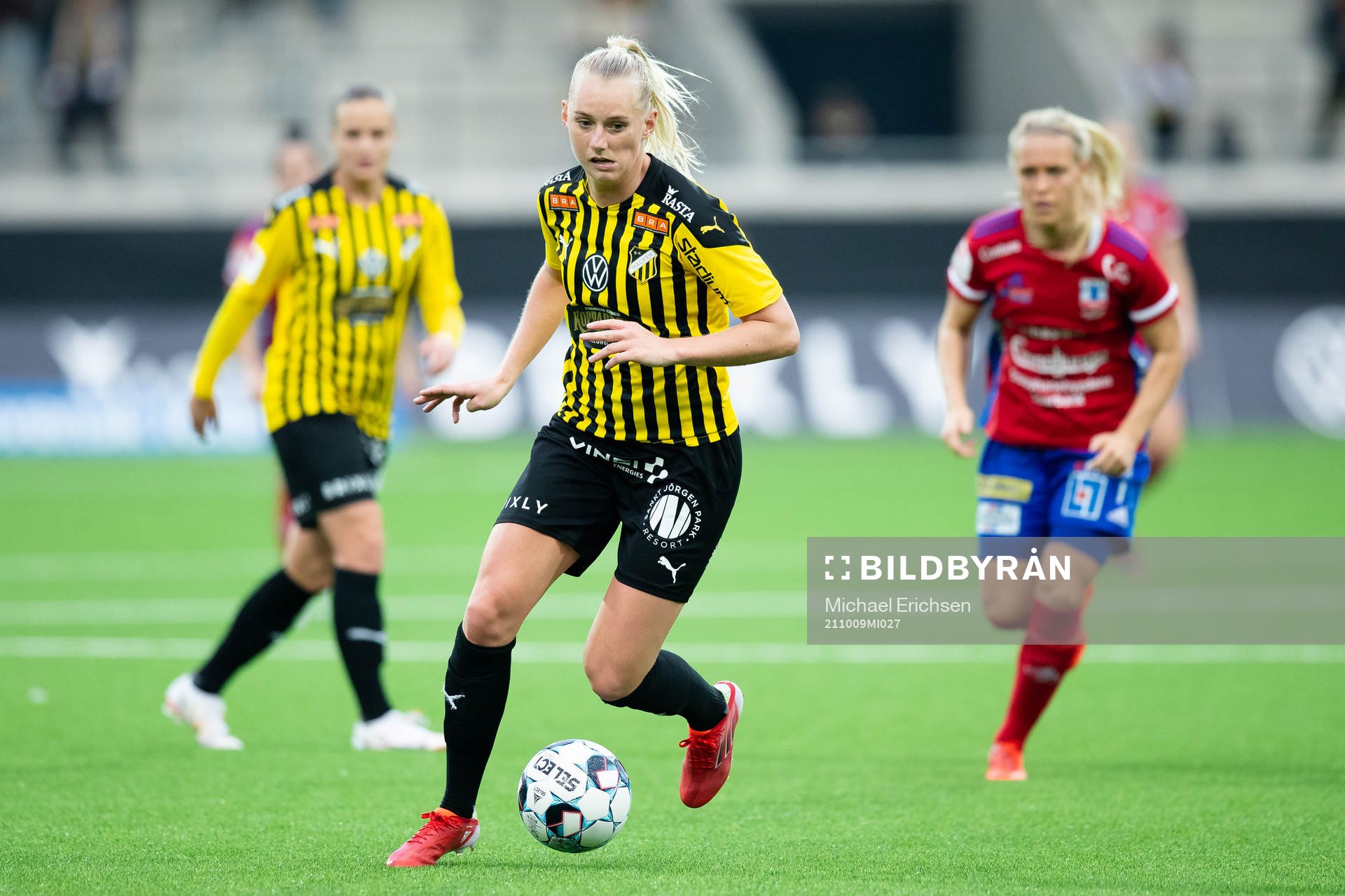 Häckens Stina Blackstenius