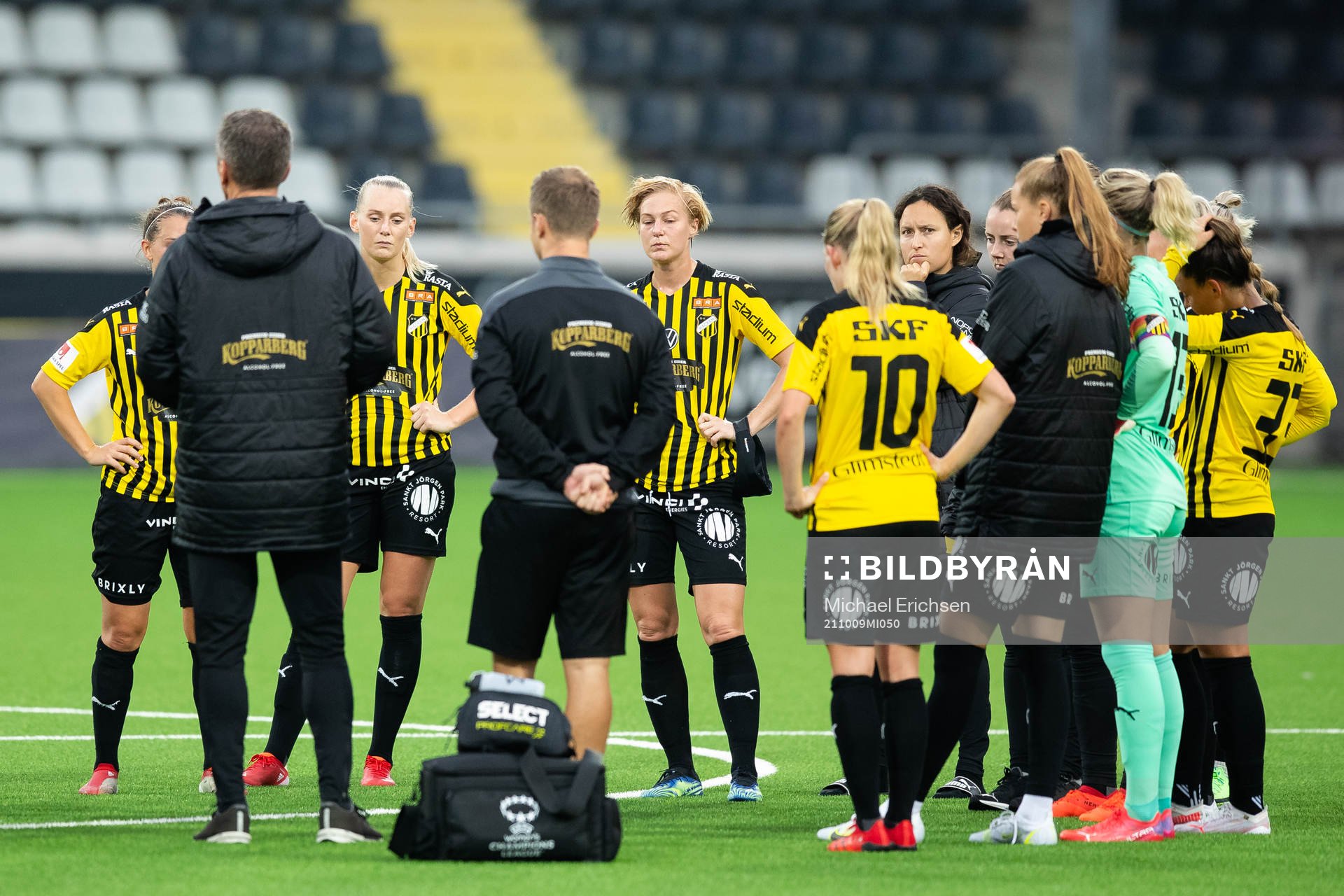 Häckens spelare deppar
