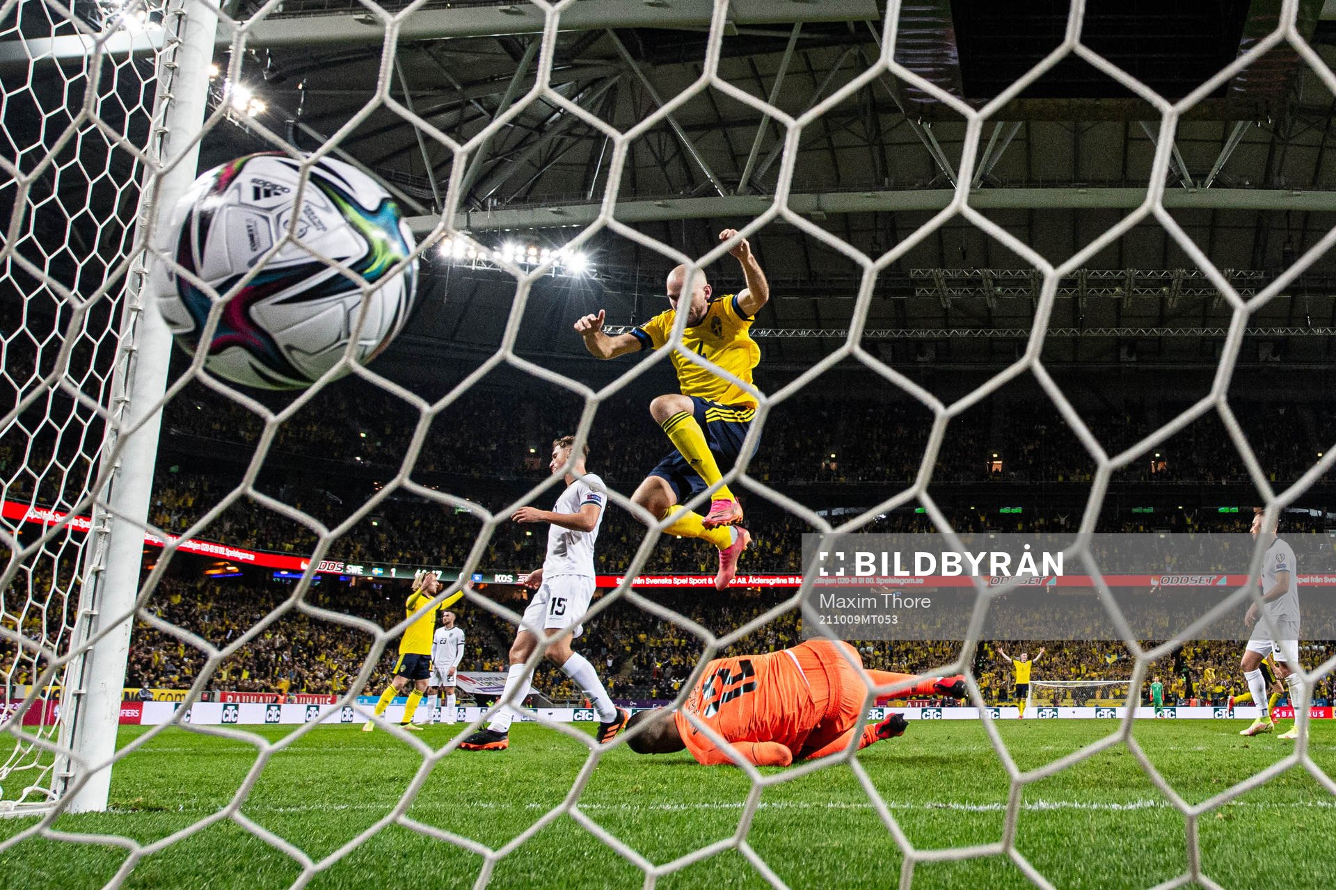 Marcus Danielson of Sweden sees Alexander Isak of Sweden
