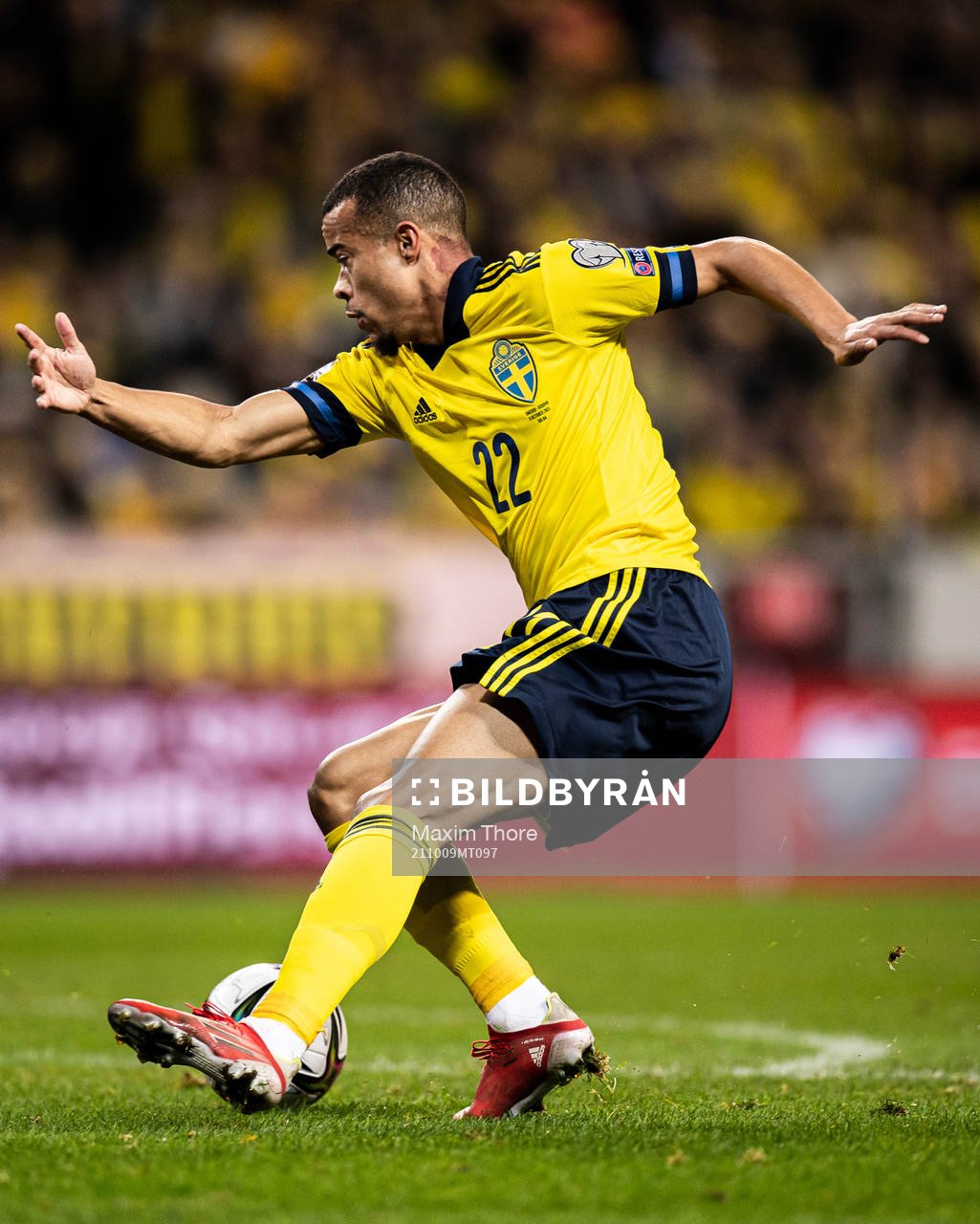 Robin Quaison of Sweden